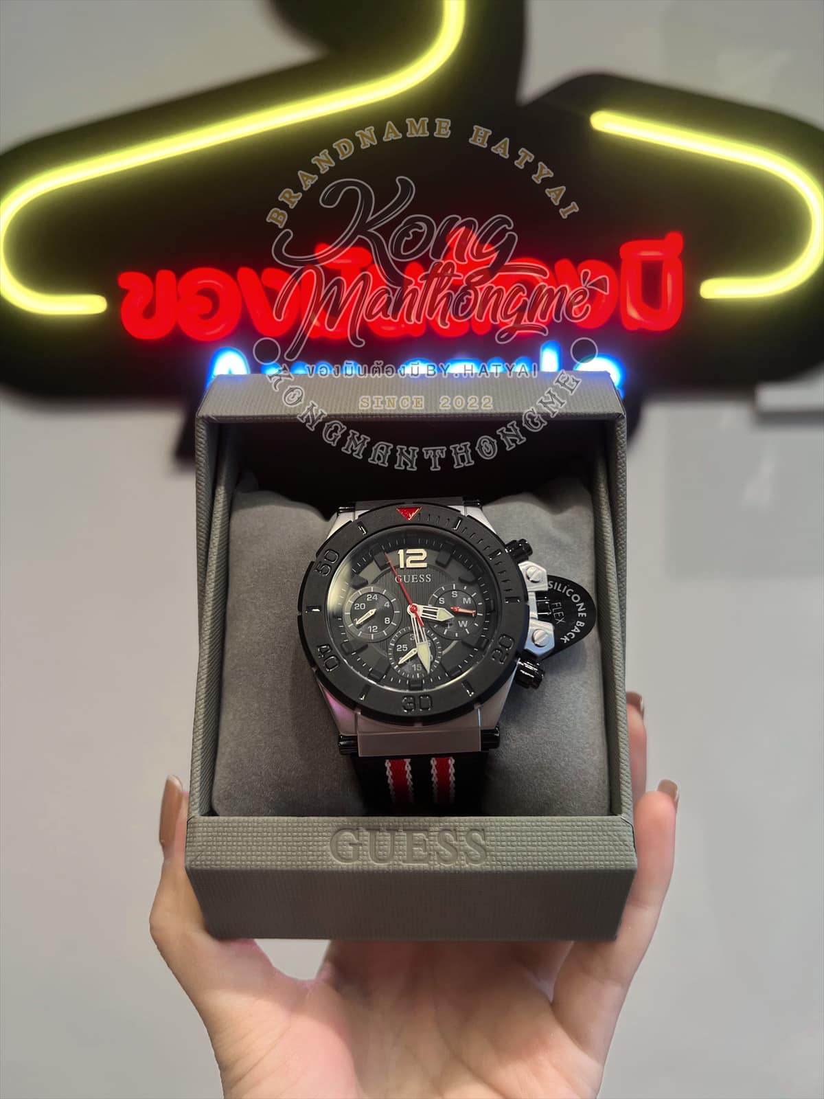 นาฬิกา GUESS ⌚️😍 🖤 ️สายดำคาดแดง... - ของมันต้องมีBy.Hatyai