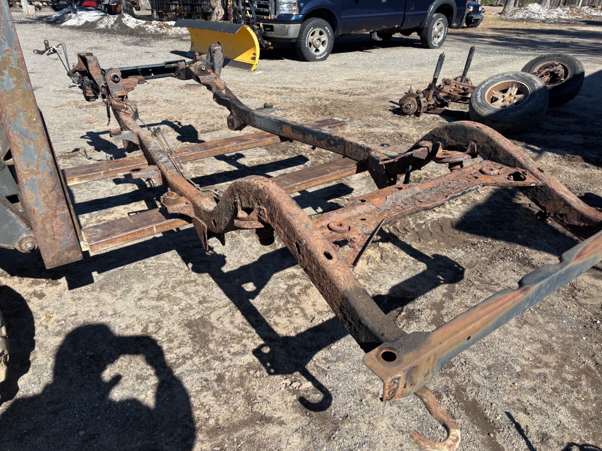 05 Jeep TJ 6 cyl frame - Car Exterior Parts - Ashby, Massachusetts