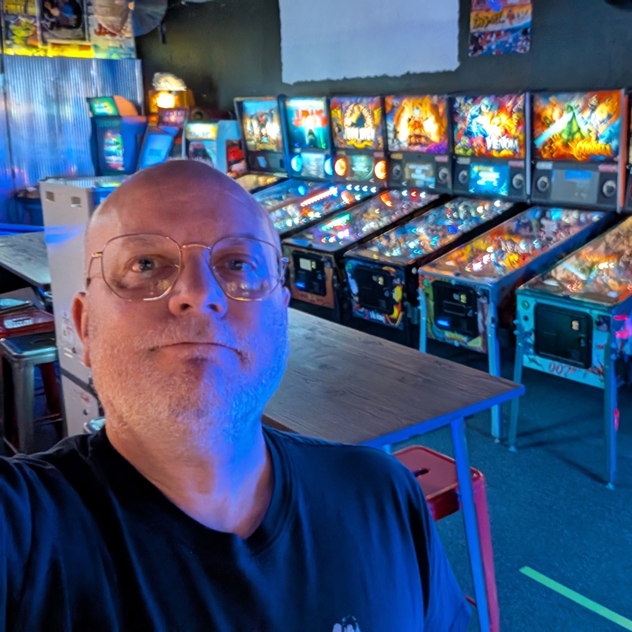 STERN PINBALL ENTHUSIASTS | Anyone else have problems with ball getting ...