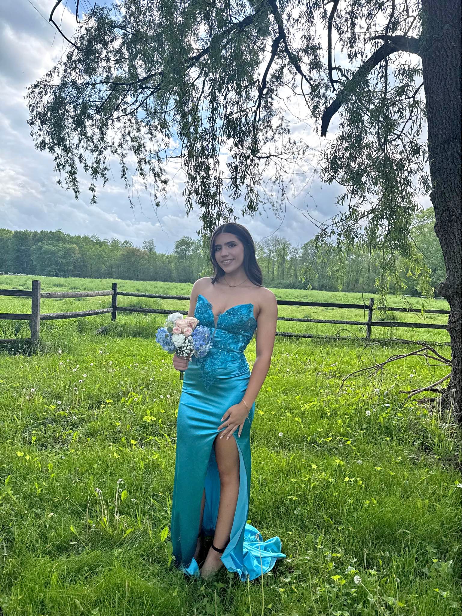 Prom dress - Dresses - Brookfield, Connecticut | Facebook Marketplace ...
