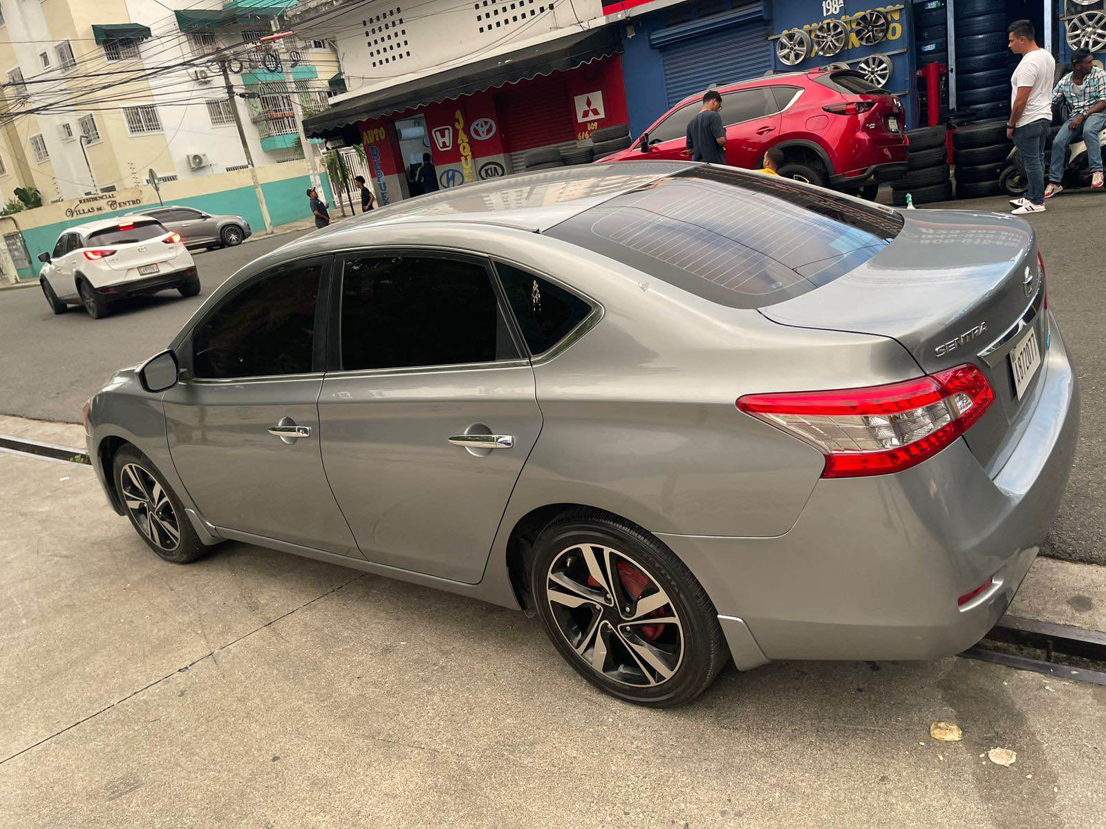 Nissan sentra año 2014 en óptima condiciones, todo nítido! - Cars ...