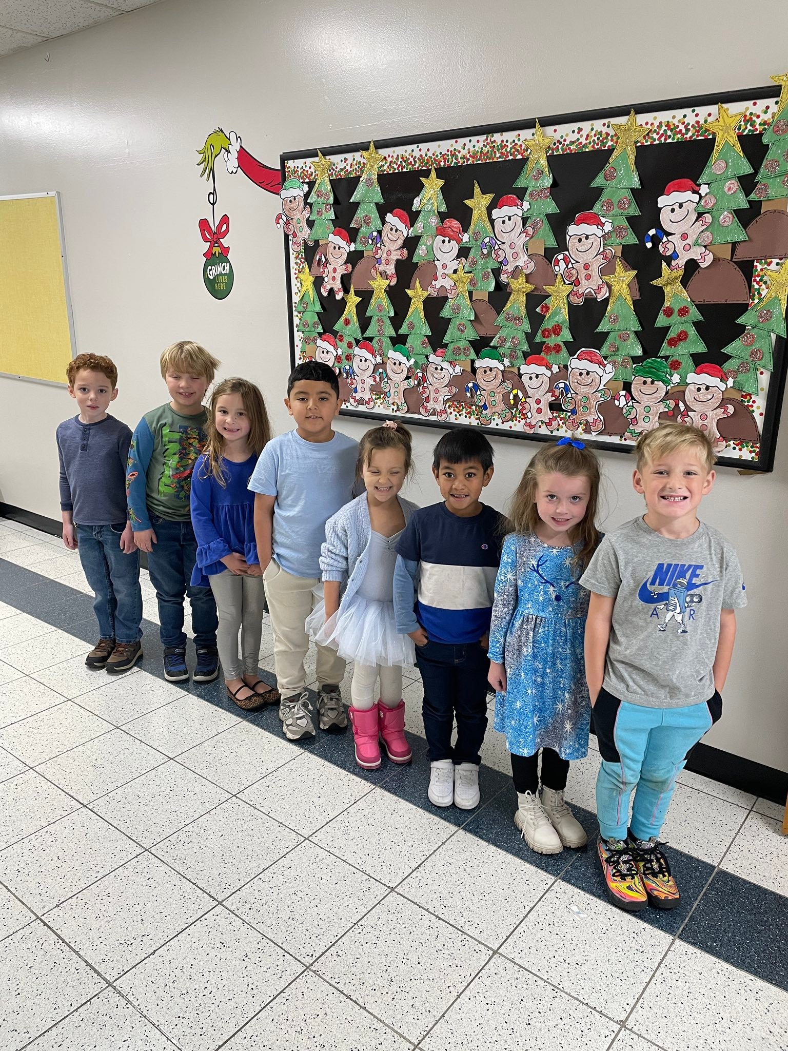 winter wonderland dress up day for school Today was at JTESOI during our holiday days! Students wore blue and white or sparkly clothes! Tomorrow is Grinch Day! Students can wear green or dress like themed or fairy tale Under $50 Écloséra Women's Plaid Shirt COLOR:Aqua-Nude