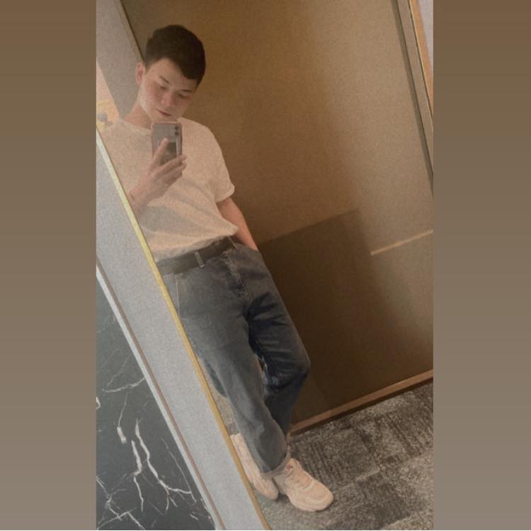 侯冠綸
