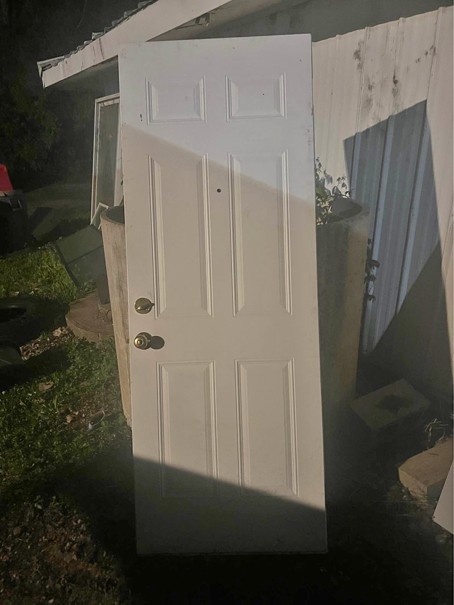 30 inch exterior door 79 inches tall - Home Decor - Decatur, Illinois