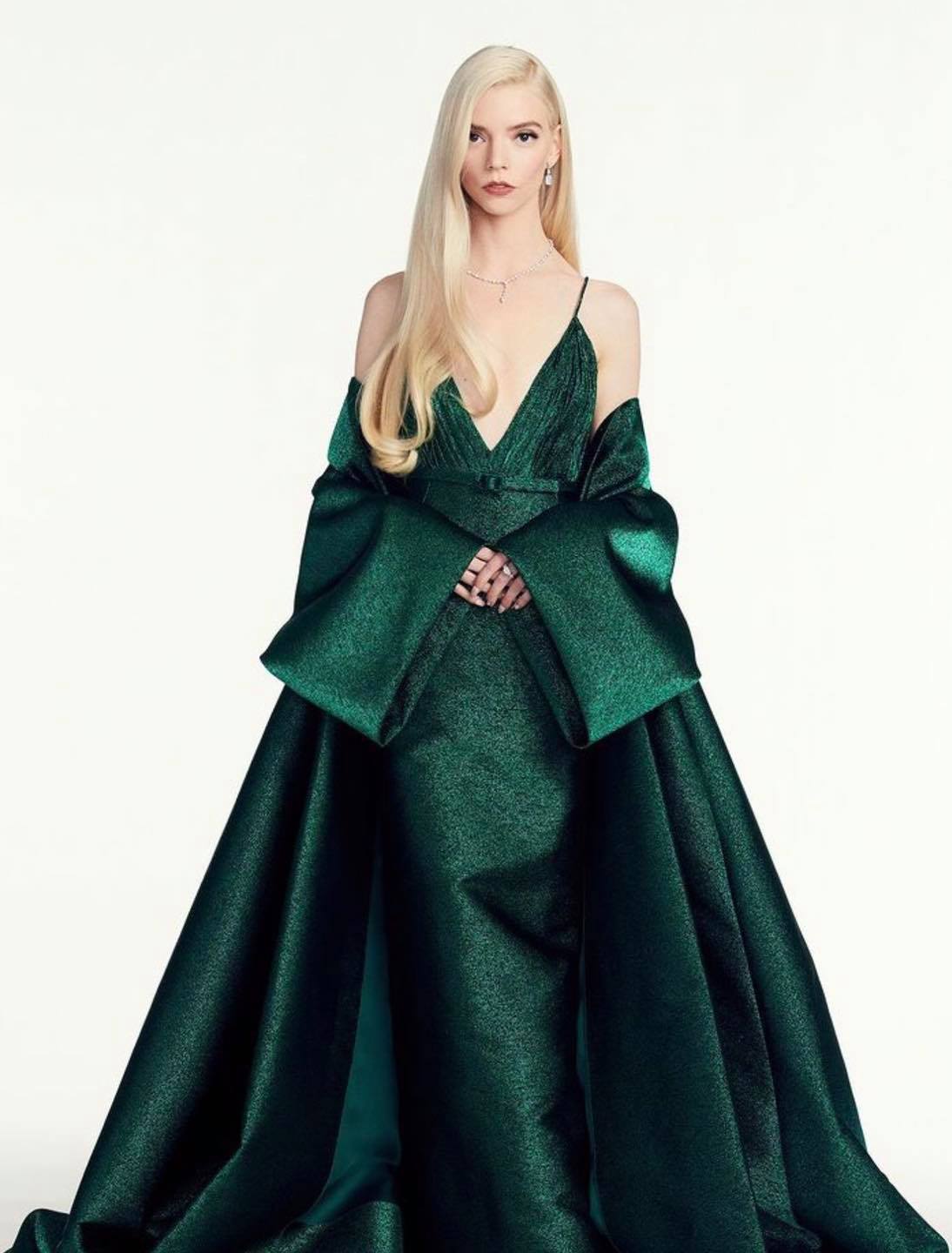 queen's gambit green dress LOOK: Anya Taylor-Joy, winning Best Performance by an Actress in a Television Limited Series for her role in 'The Gambit', wore a lurex with matching belt and evening coat queen's gambit black dress