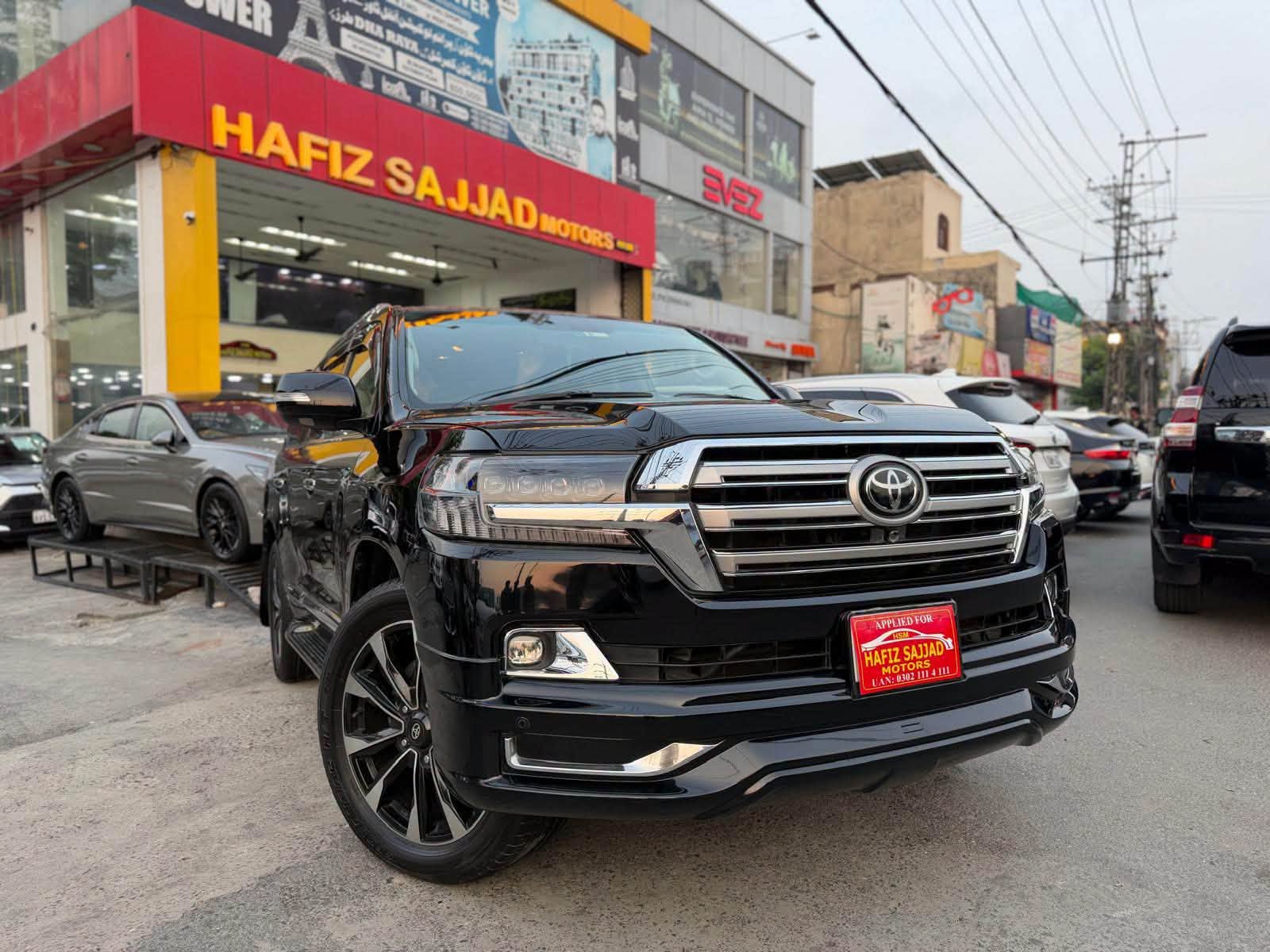 Toyota Land Cruiser ZX (60-Anniversary) Full House 1st Hand Total