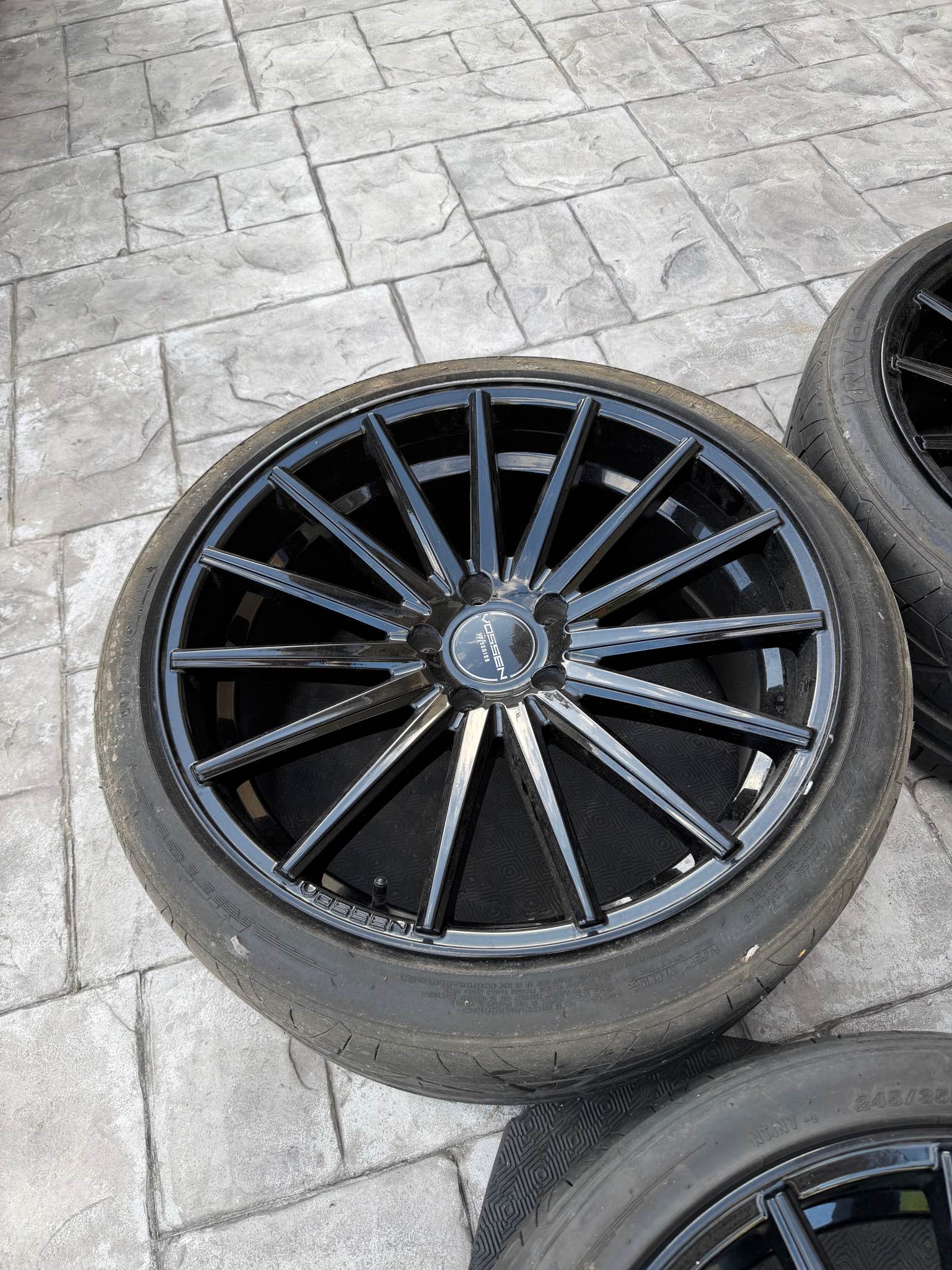 Orig Vossen Wheels R20 - Car Wheels, Tires & Parts - Quezon City ...