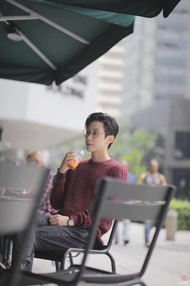 Jinyoung in Singapore... - :: B1A4 鄭振永 JinYoung 老爺爺日記 :: | Facebook