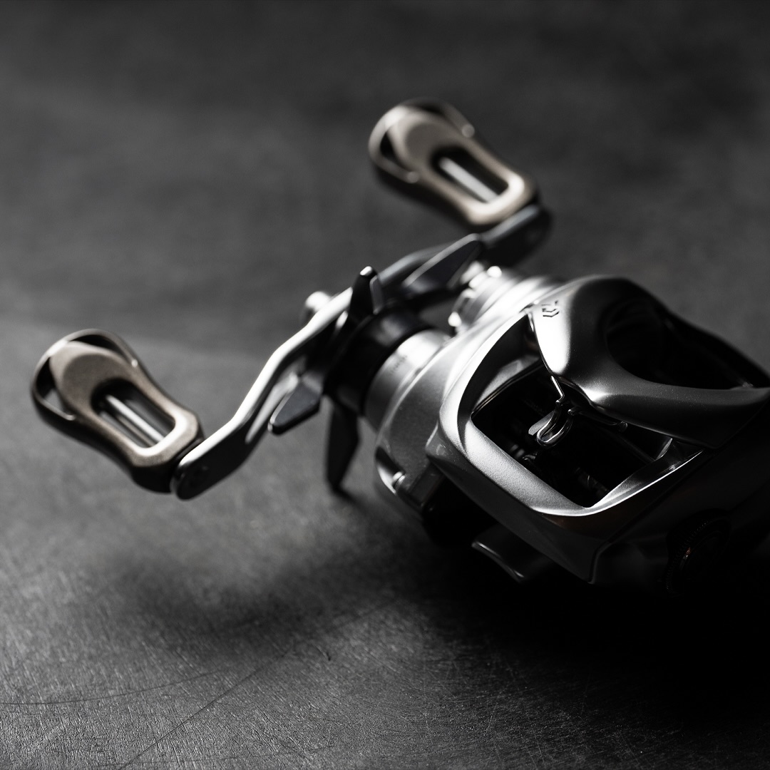 rite hite fishing rod holder RoKit Rider Size:65lb - 1500yd cast 316L stainless steel adjustable rod holder Bait casting reel Black