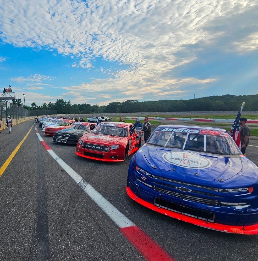 Adrien Paradis takes down the pmw... - ProTruck Challenge | Facebook