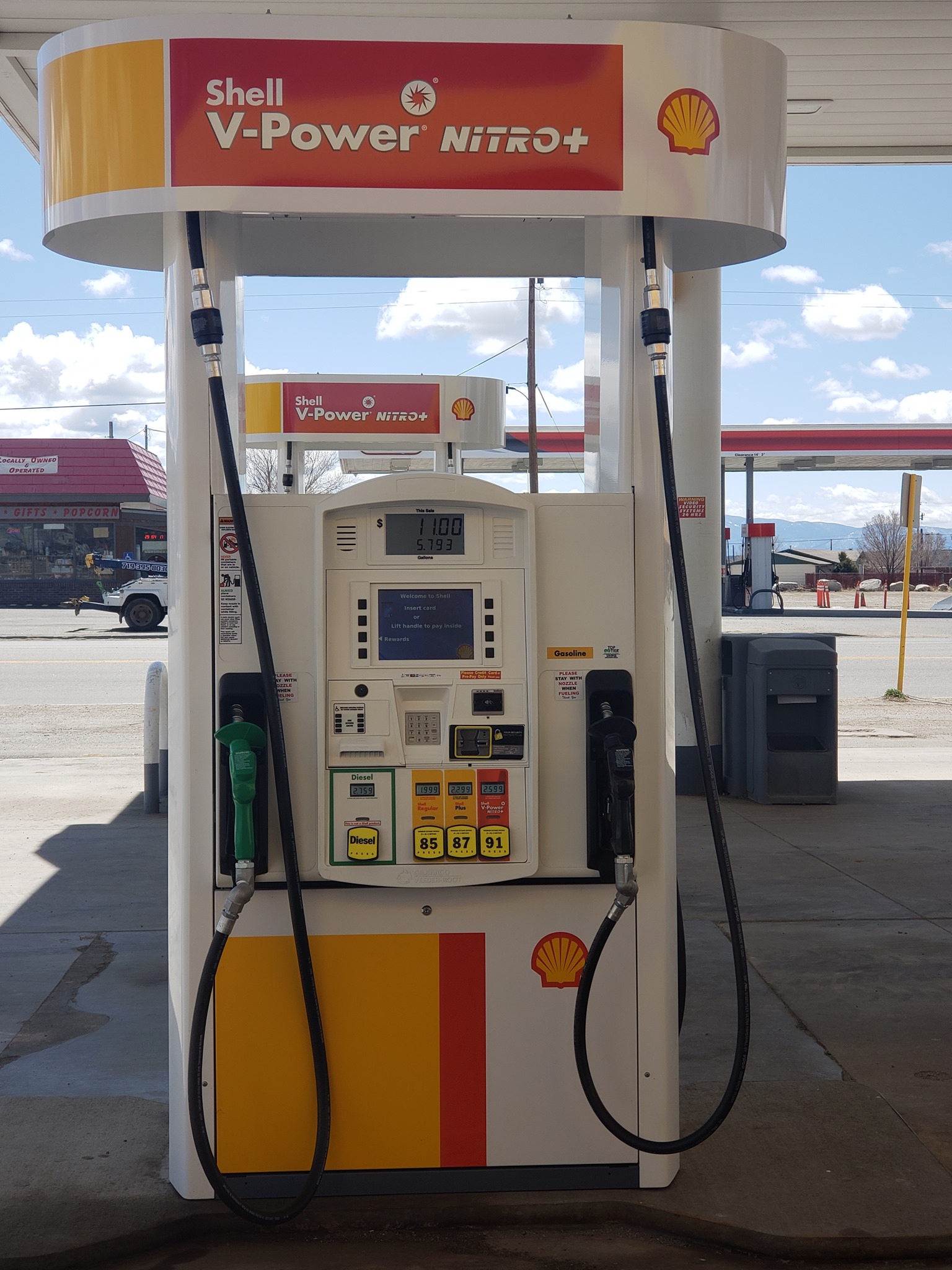 JV Food Shop Shell | Buena Vista CO