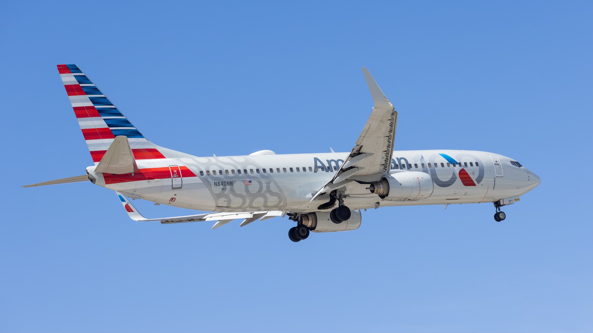 American Airlines Unveils Special Centenary Livery On The Boeing
