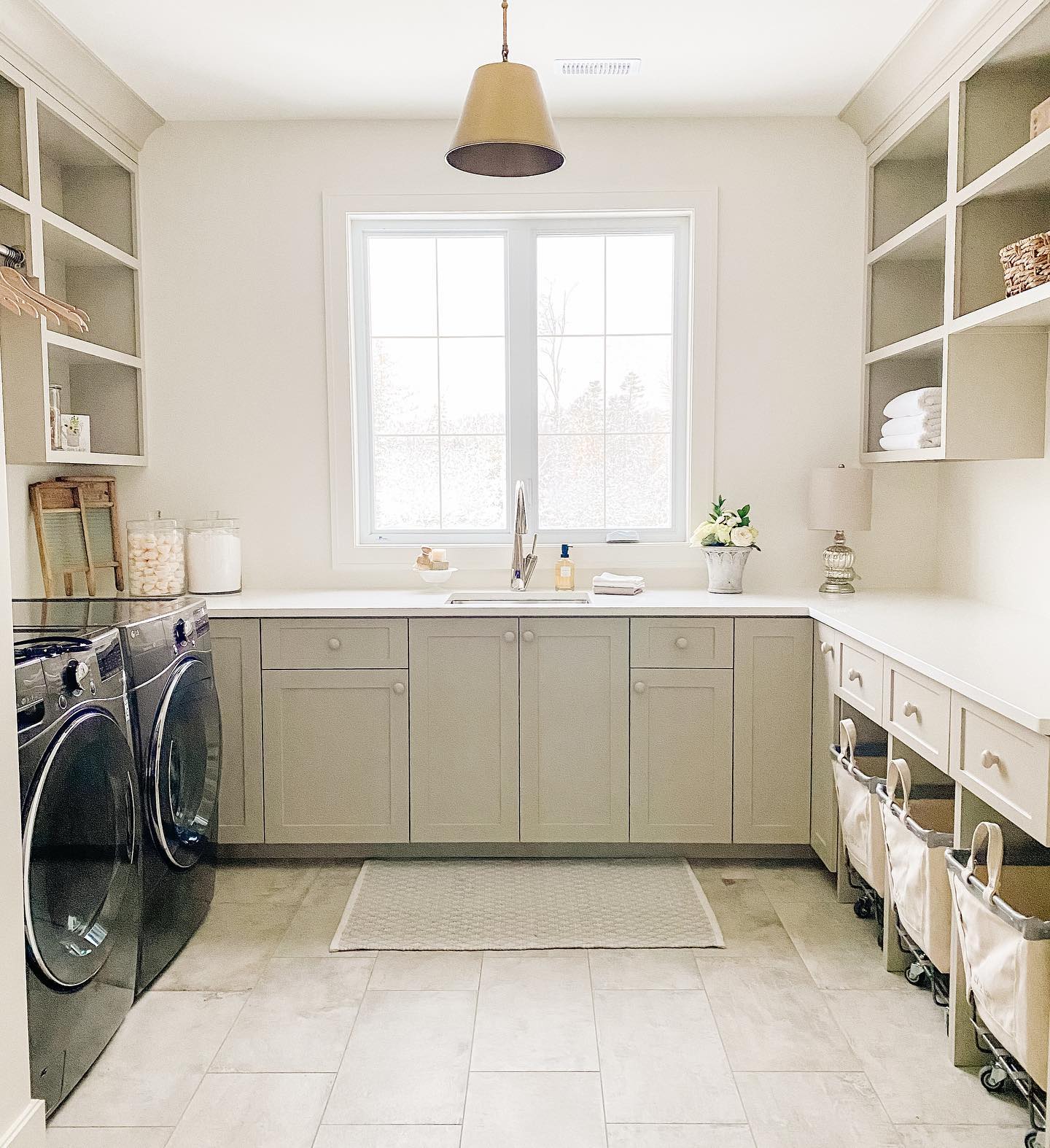 Mudroom Laundry room 🖤 I love... - Lindsay Lane Interiors