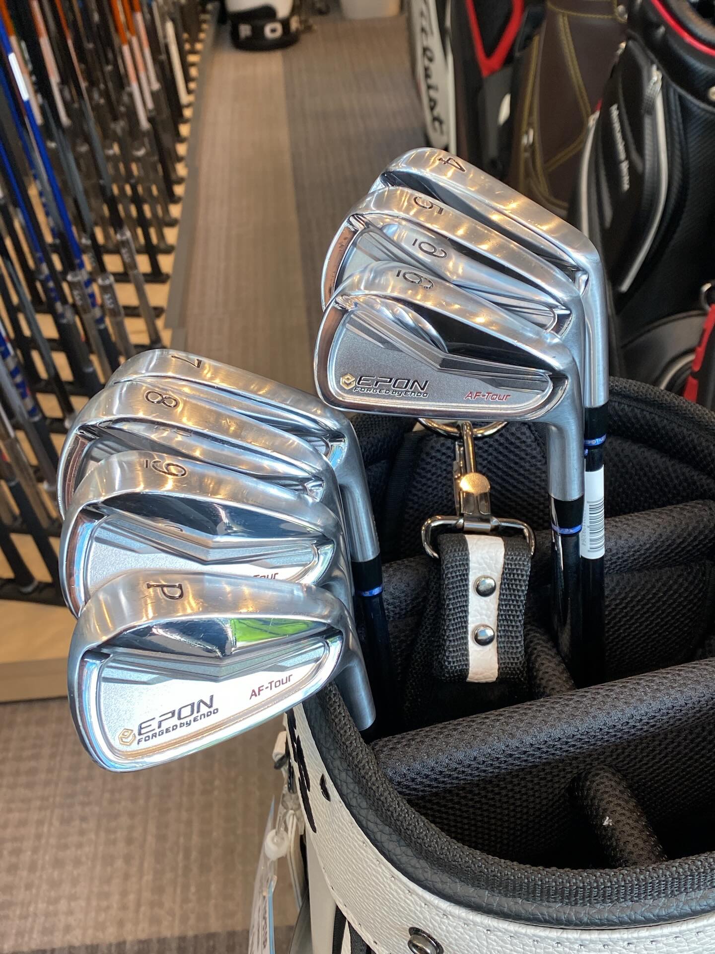 アイアン好きな方に、是非お勧め！！ EPON AF-TOUR CB2 IRON 軟鉄鍛造 