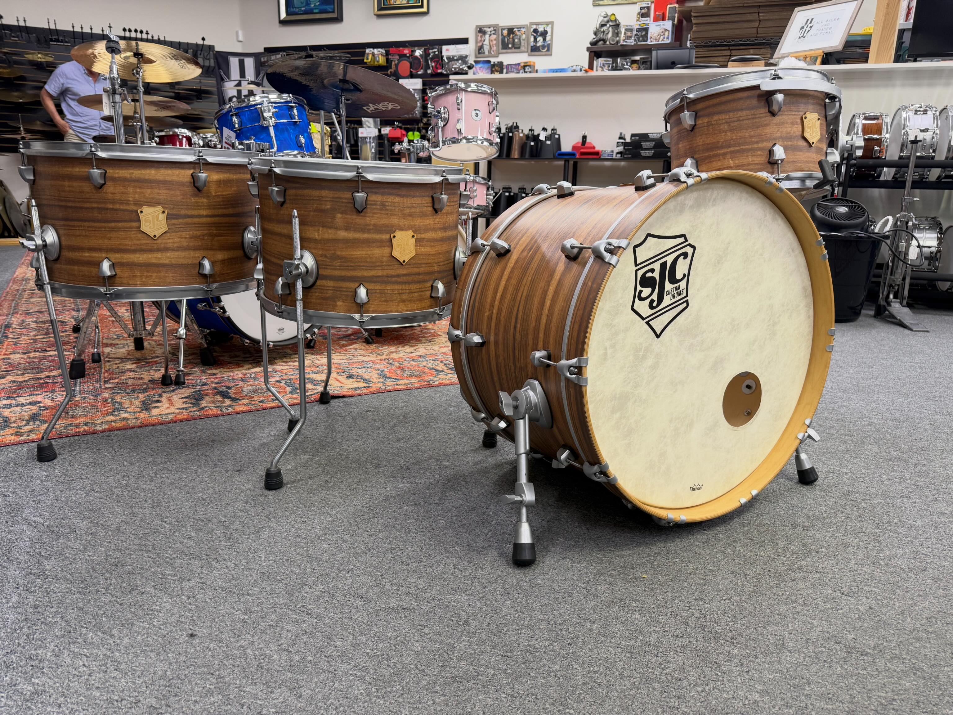 $1395 SJC Custom 4pc Wood grain wrap custom drum set. Used great 