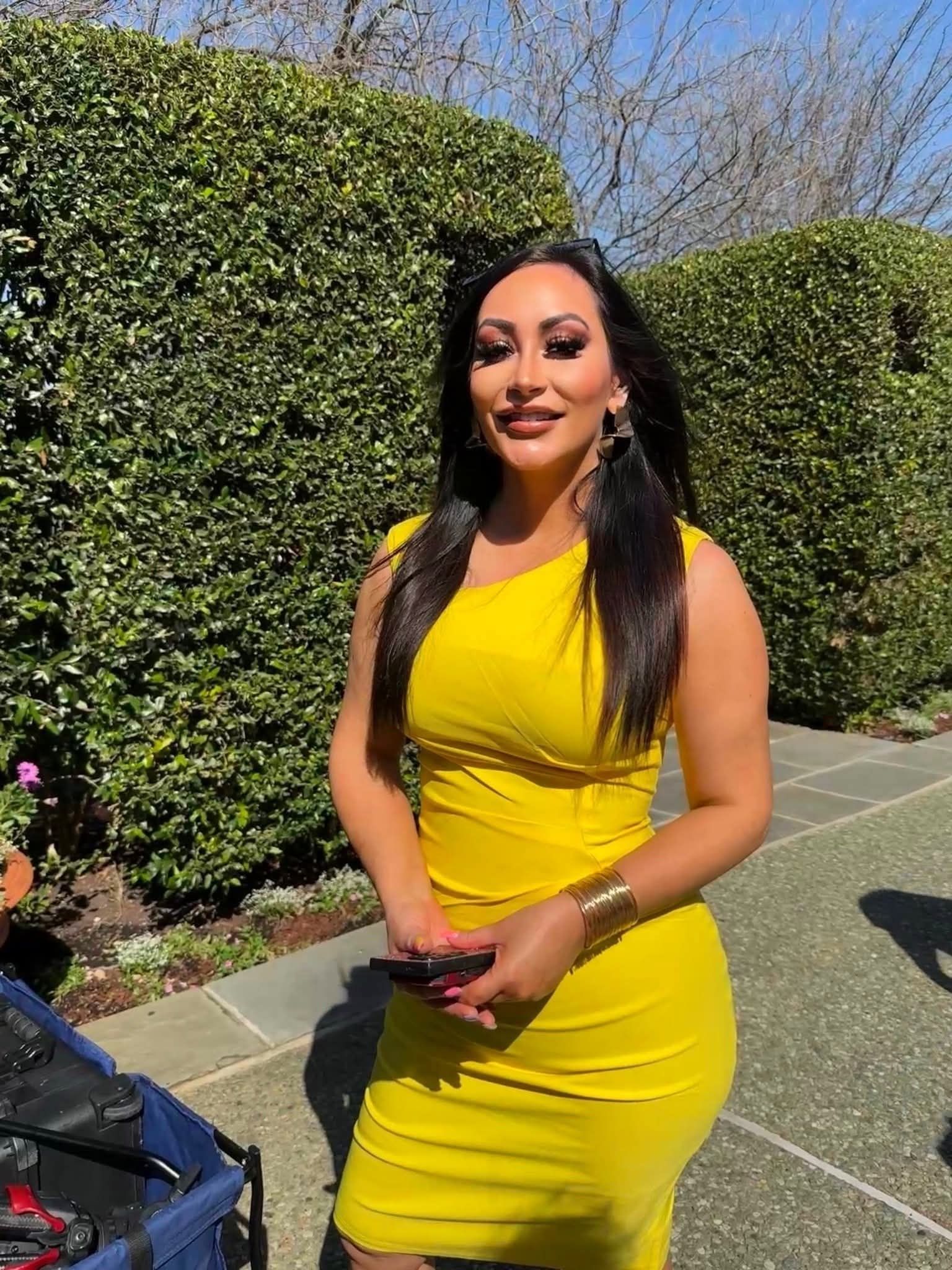 world star yellow dress lady Happy Friday! I'm happy to announce I've figured out how to turn 29 again (which has happened numerous times). 🤣 I spent my birthday covering a festival for Jordanian soccer fans and Tiktok