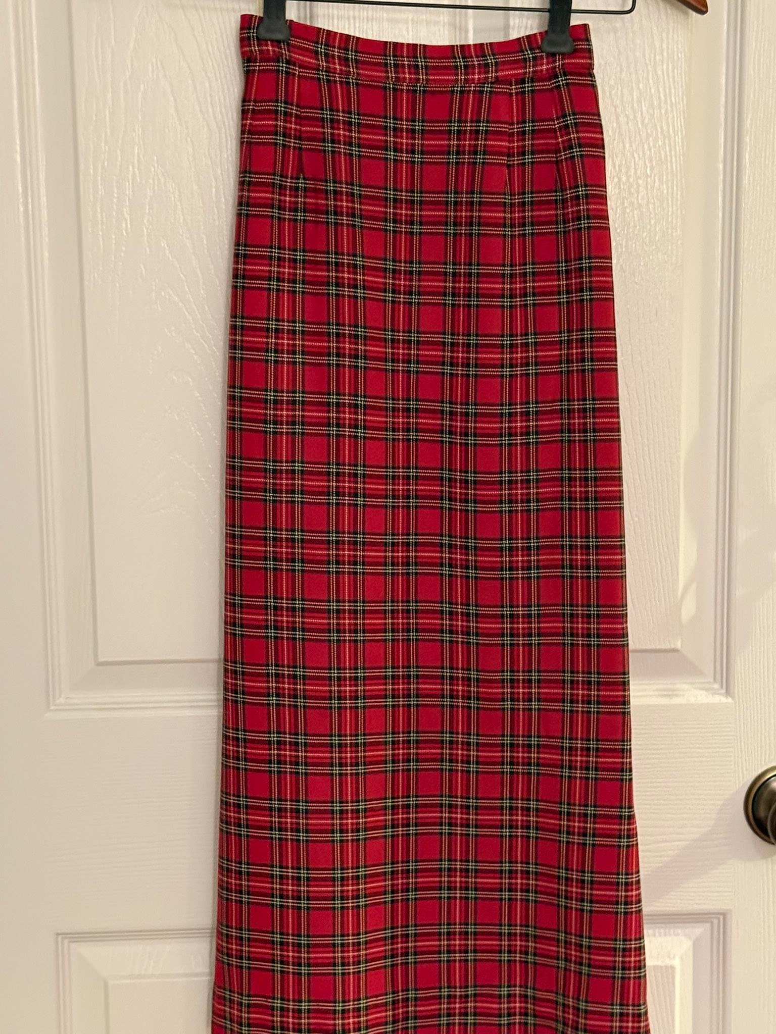 Jupe Portefeuille Eddie Bauer Femme à Carreaux Rouges - Taille 8, Longueur Genou, Mélange Lin/rayon, Occasion Très Bon état
