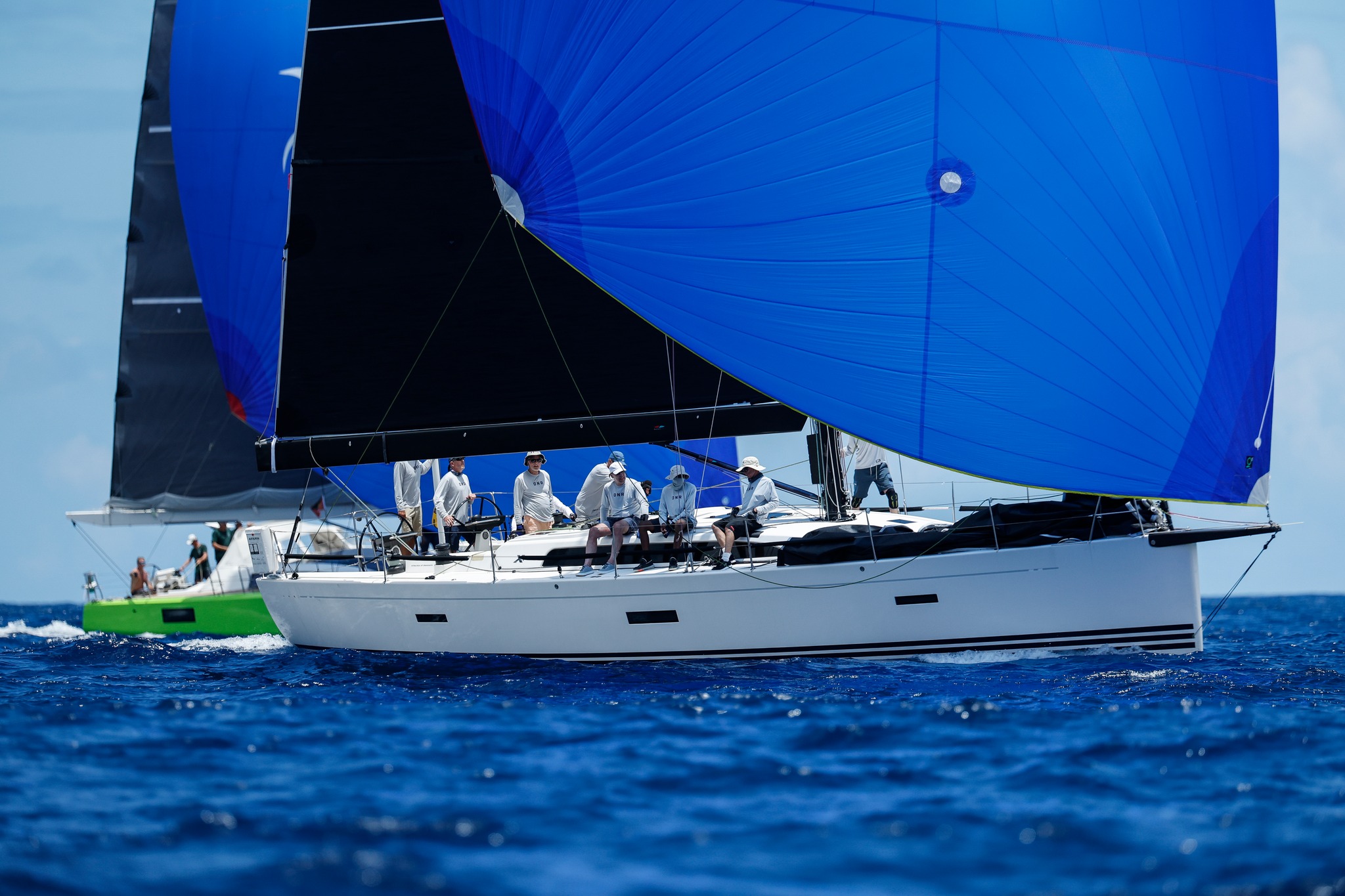 J World Performance Sailing... - J World Performance Sailing