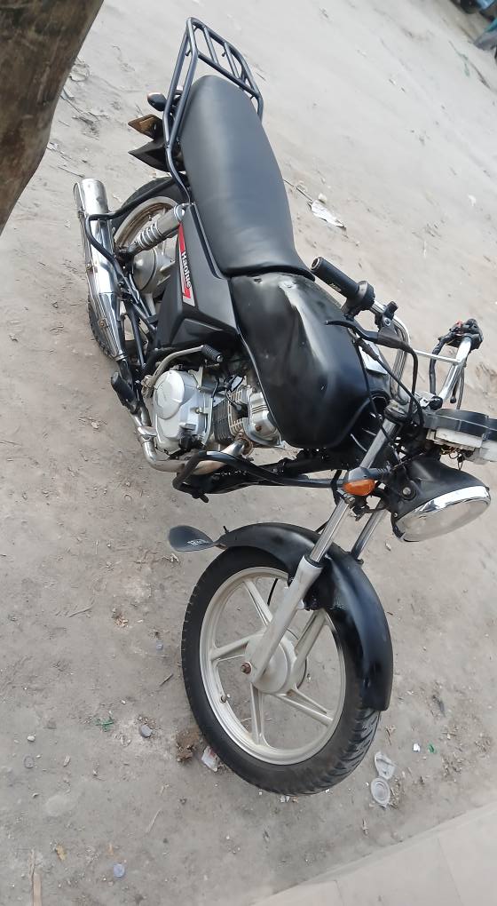 Naigawa hii haujue xpress ukiikosa ni ww tu njoo ubungo riverside
