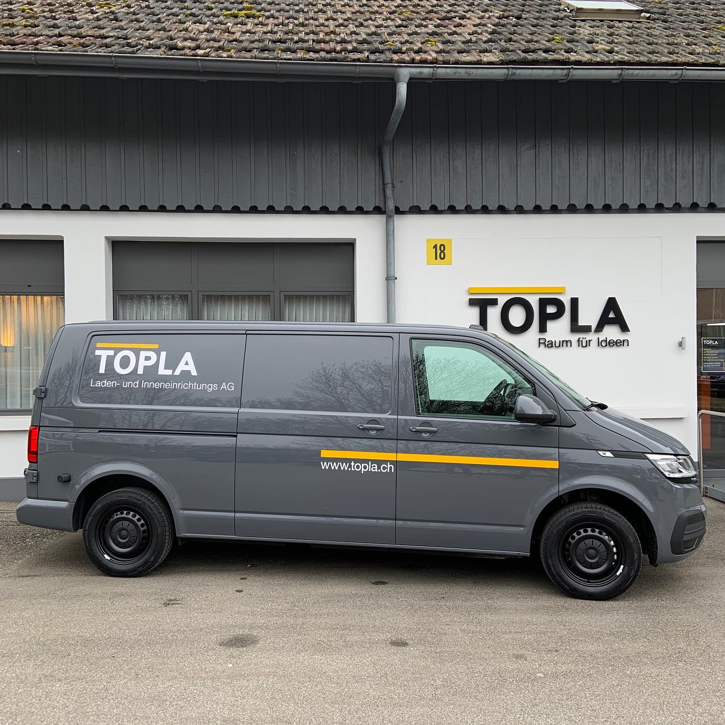 Topla Laden- und Inneneinrichtungs AG