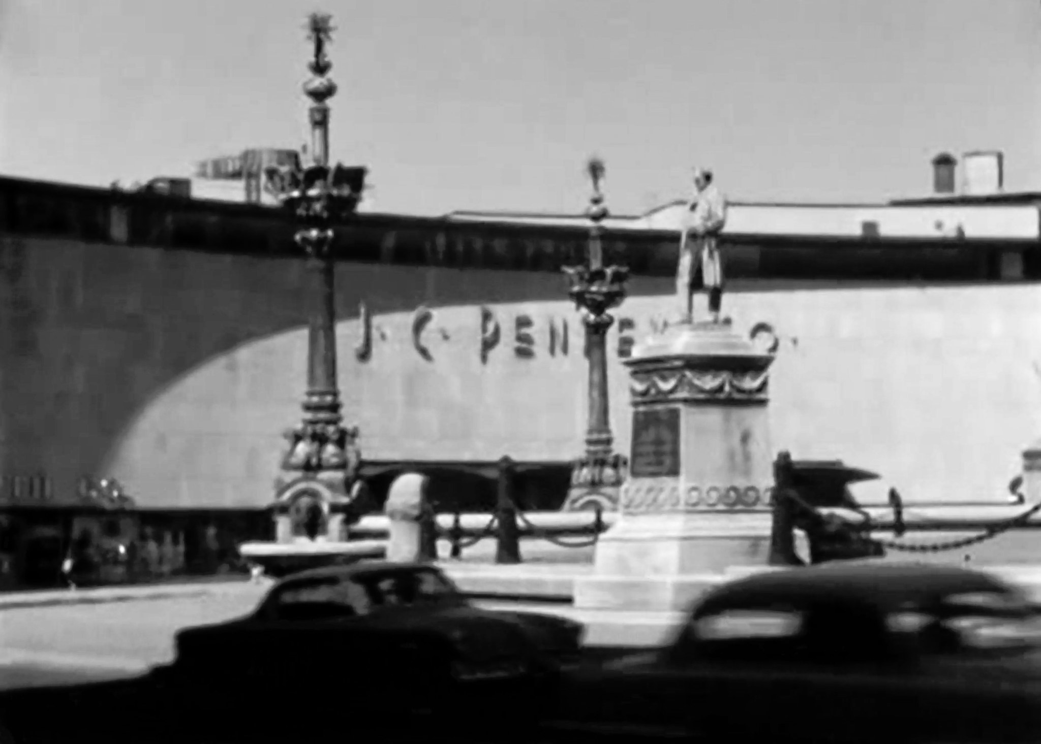 1950's, J.C. Penney & Woolworth's on the Circle.