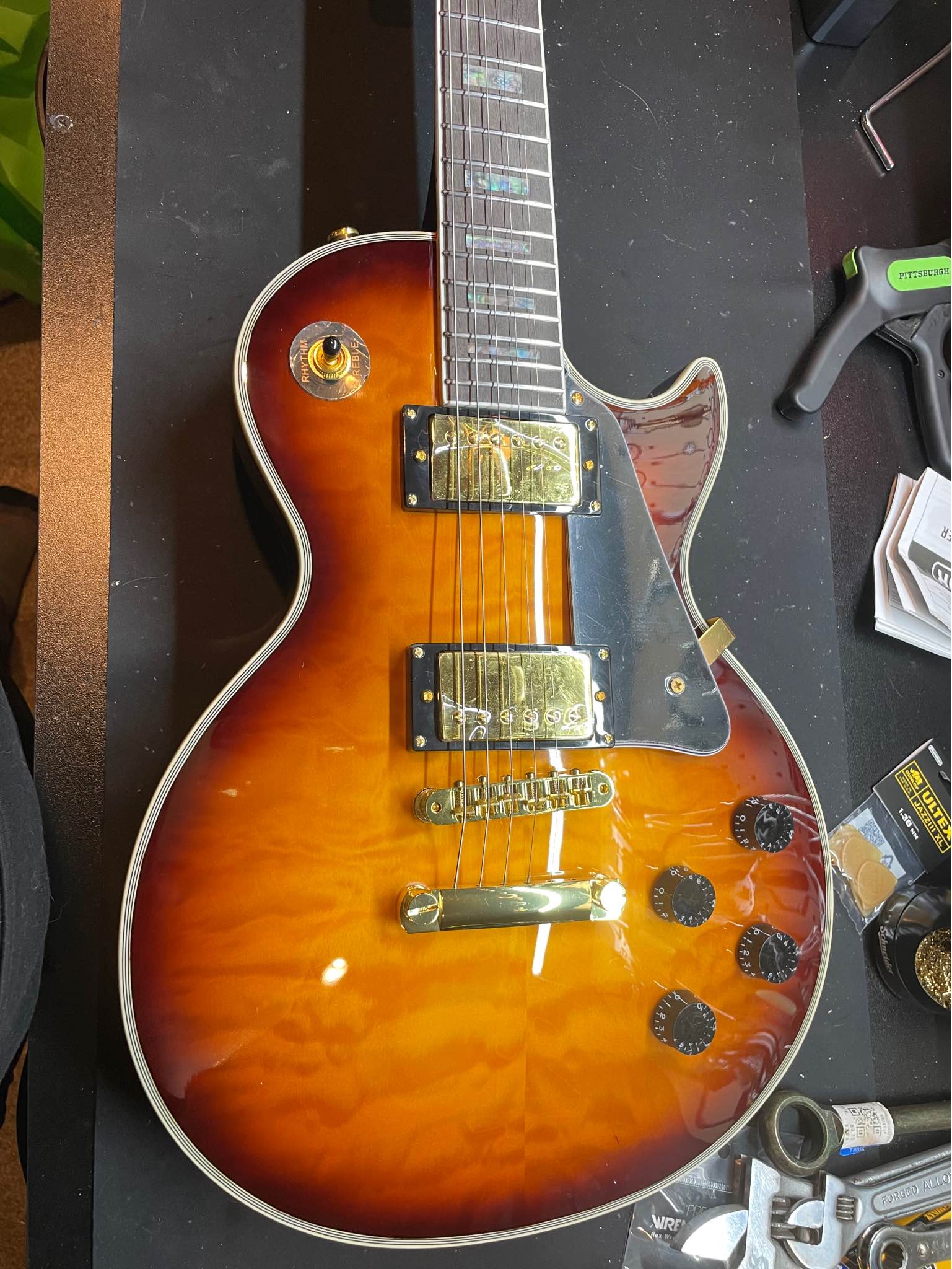 Chibson Les Paul - Electric Guitars - Seabeck, Washington | Facebook ...