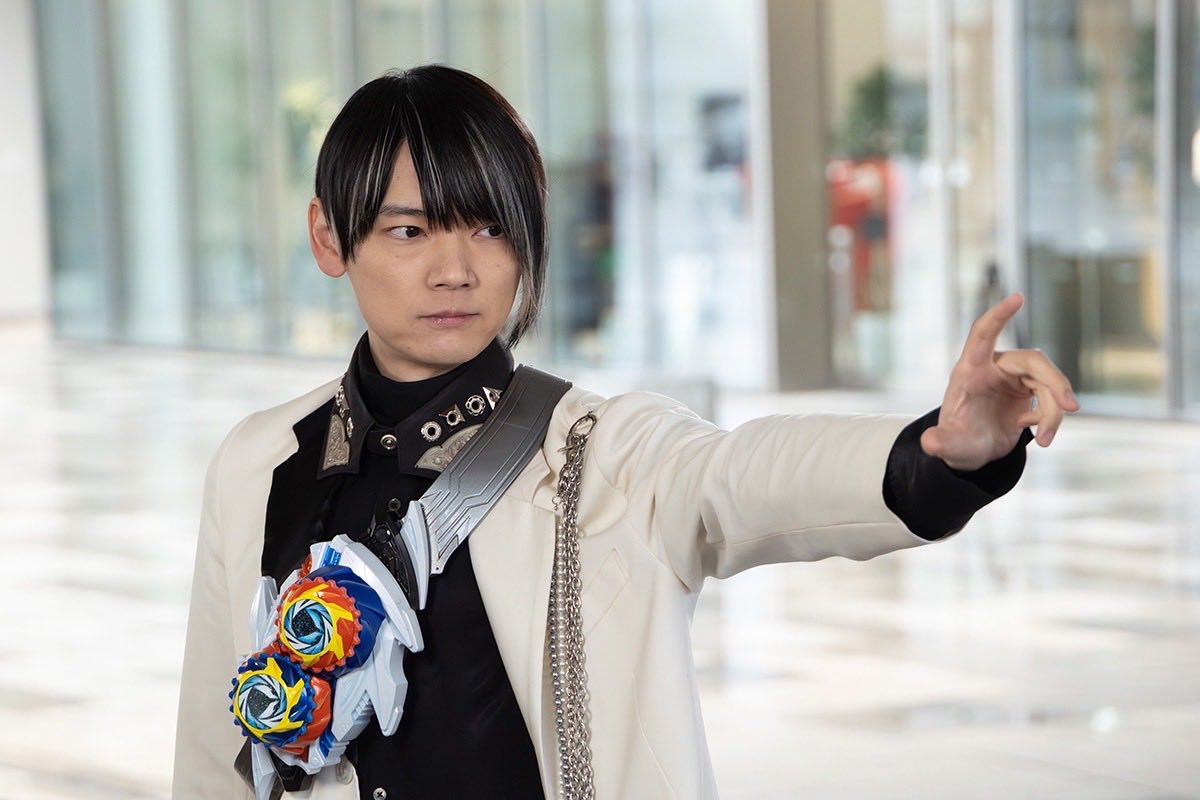 Kamen Rider Zeztz final episode features successor
