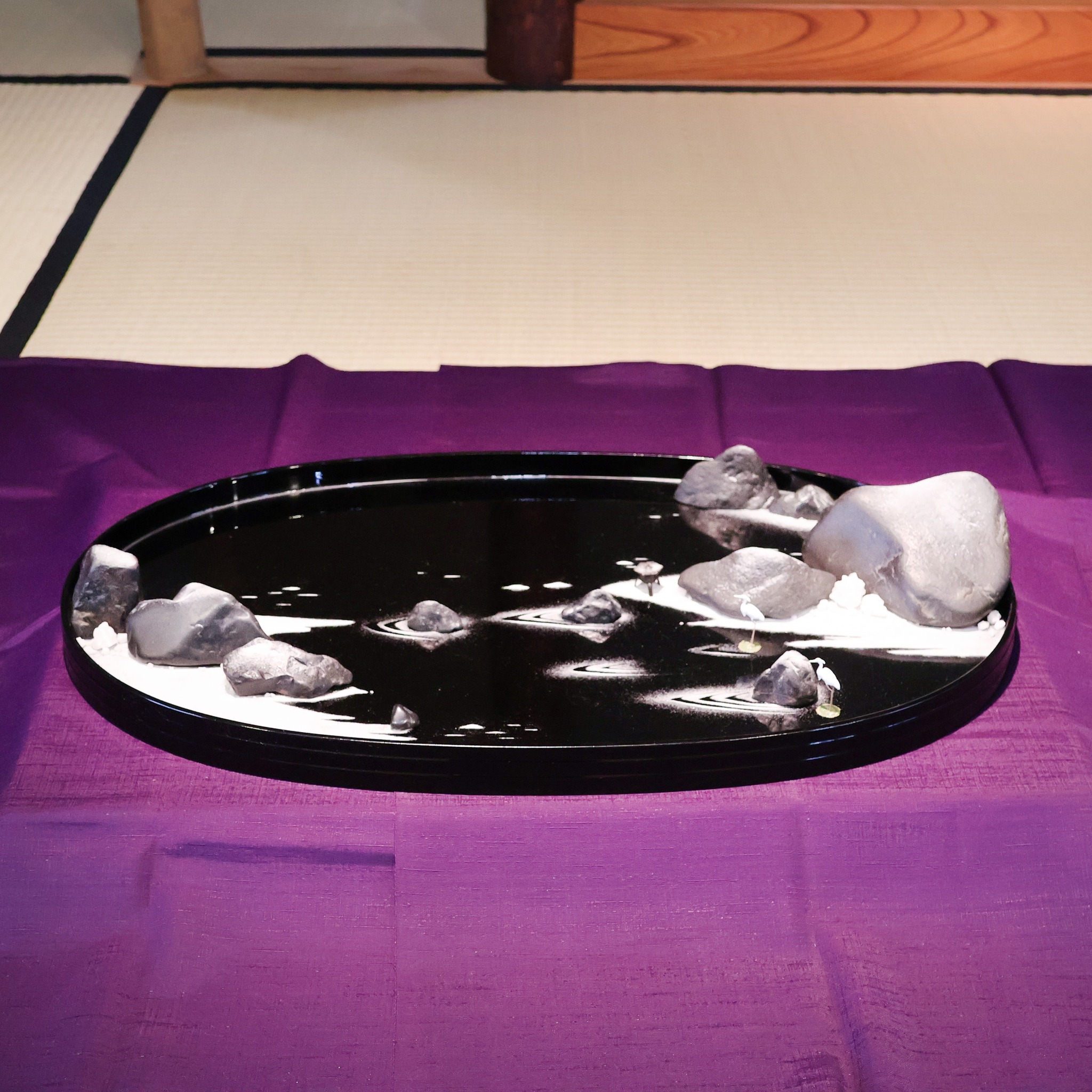 現在の展示 Current Exhibition 貴船糸掛石 銘「起雲」 京都貴船川に産
