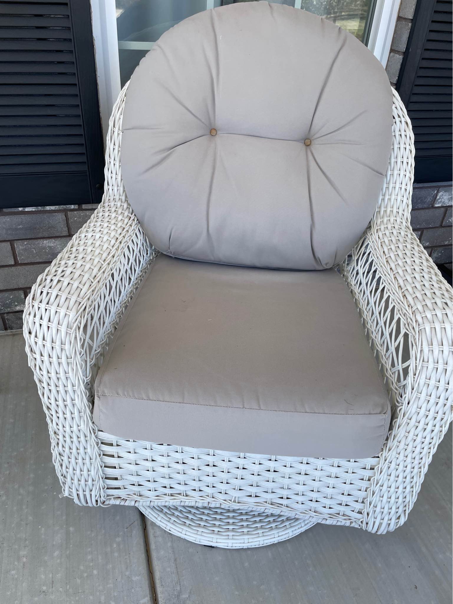 Pair of Swivel Rocker’s in White Resin - Outdoor Chairs, Benches ...