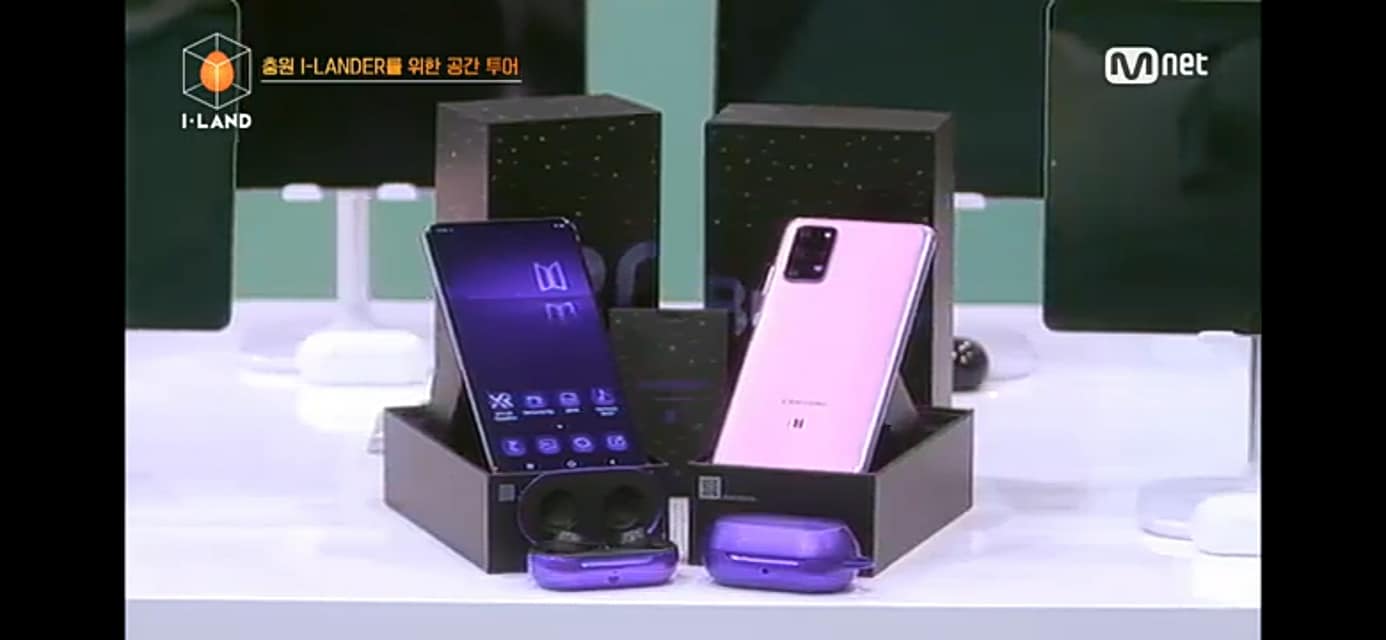 SHARE] Samsung BTS Edition 💜 1.Combo Set card S20+ Set card Buds+