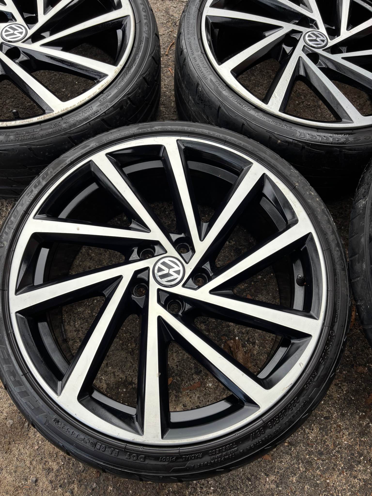 Volkswagen Rims (EnglishTown/SpielBerg) Rims OEM with Firestone Tires ...