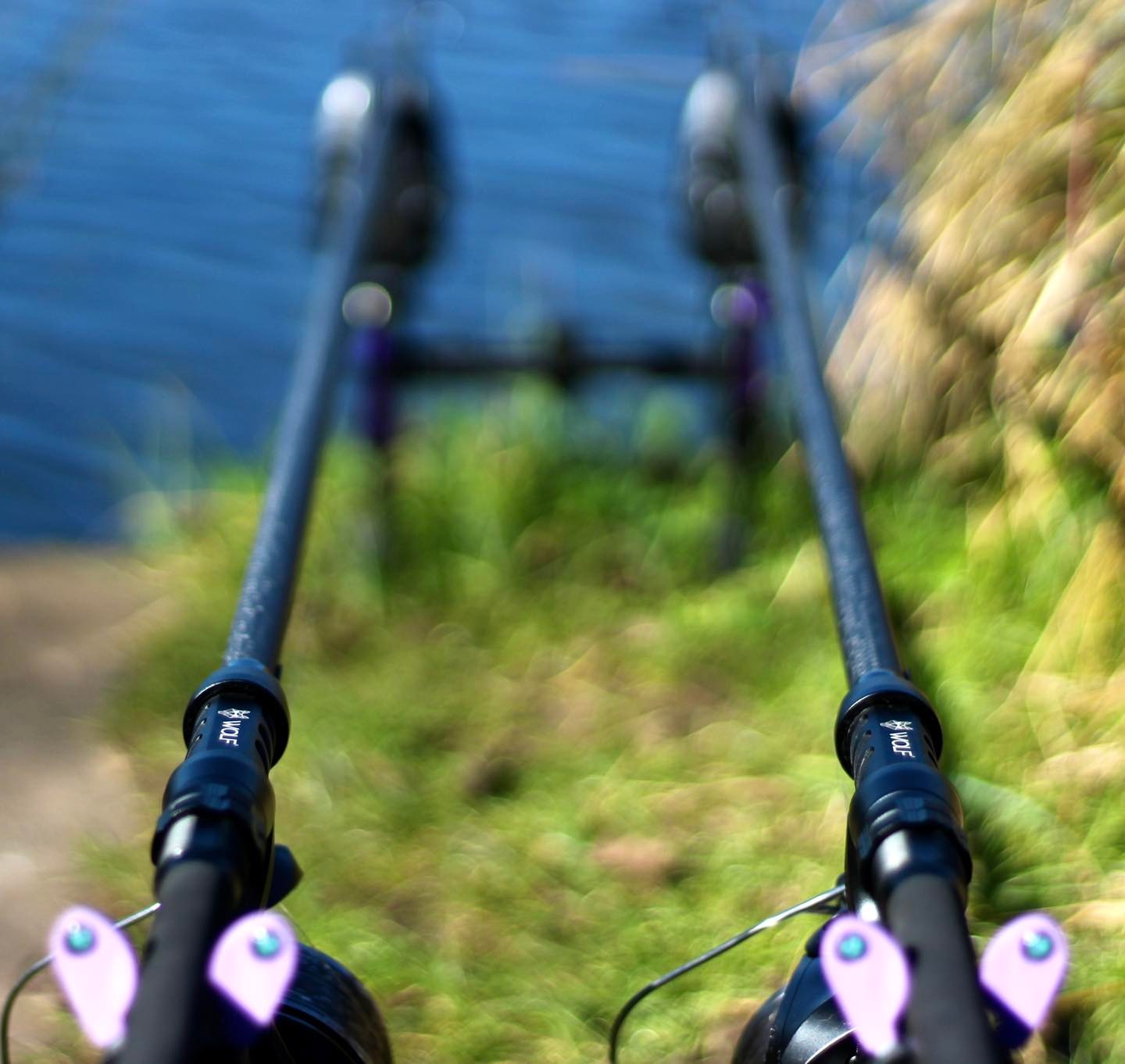 850 gaitortail by master 11 graphite fishing pole Unger nLITE HiMod Carbon Water Fed | 22 Foot The glossy merlot color IM graphite blanks are strikingly beautiful. Winter Winner ROD SALE. 10FT
