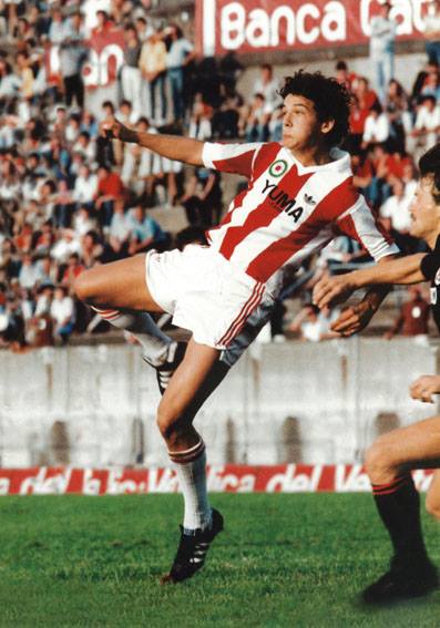 A young Roberto Baggio for Lanerossi Vicenza at the beginning of