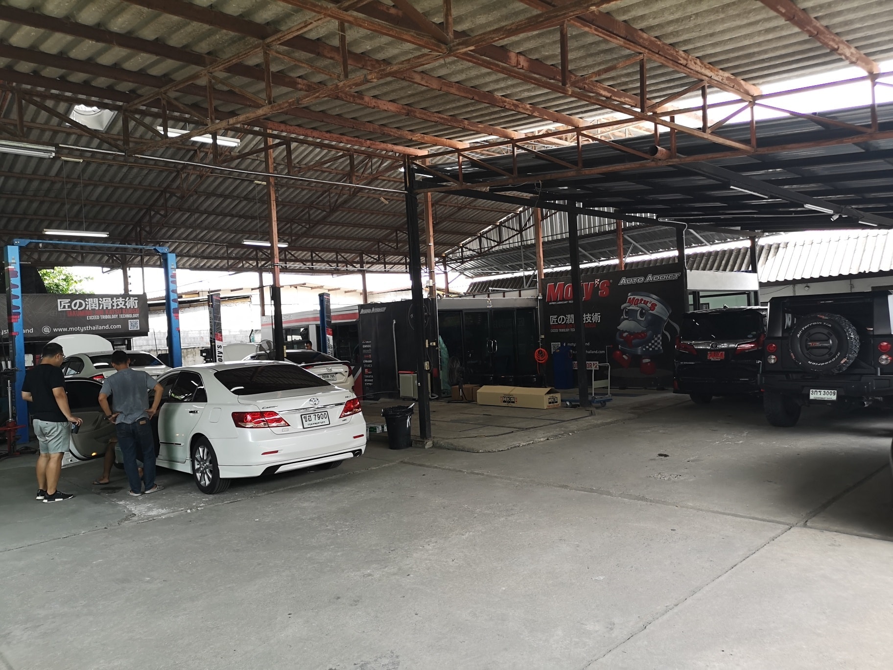 Auto Addict Thailand - บ่ายๆว่างนะยังนัดได้ครับ #AutoAddict