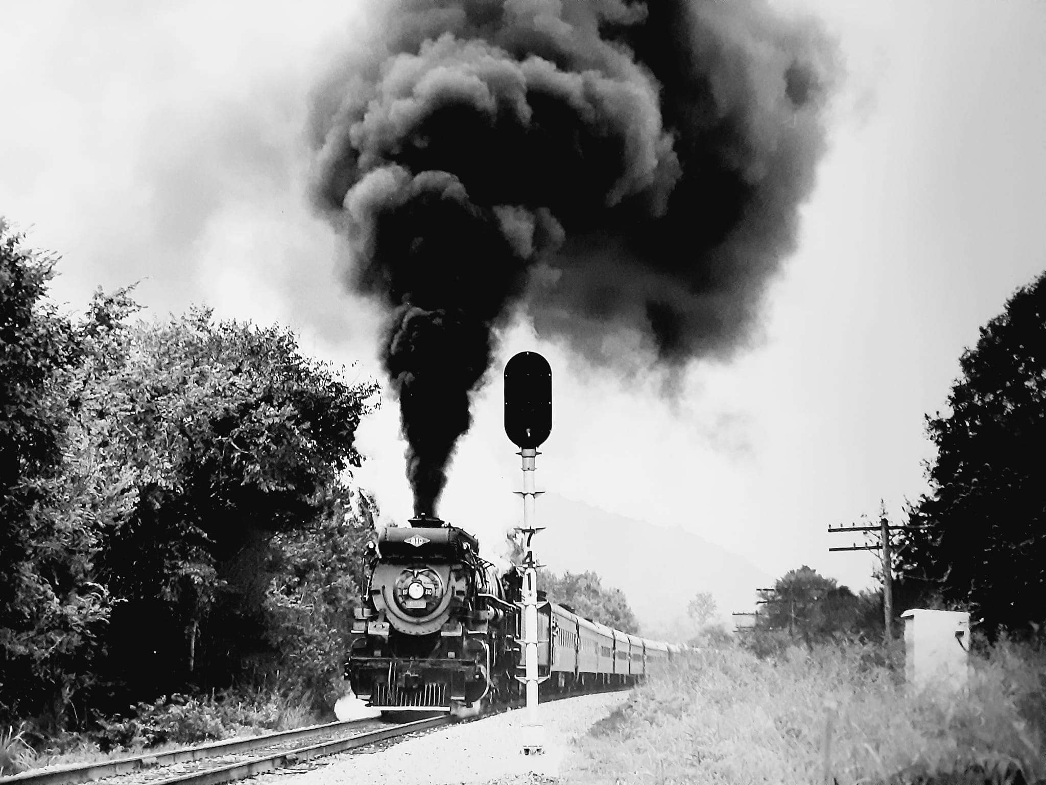 Extrait De Magazine Vintage 1976 – Locomotive 2-10-4 Ex-Texas & Pacific #610 à Fort Worth