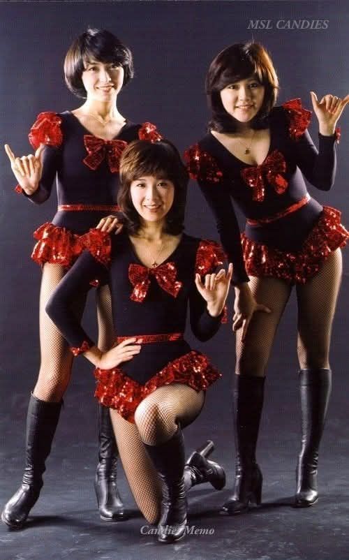キャンディーズ好きです。タップして下さいやさしい悪魔の衣装デザイン