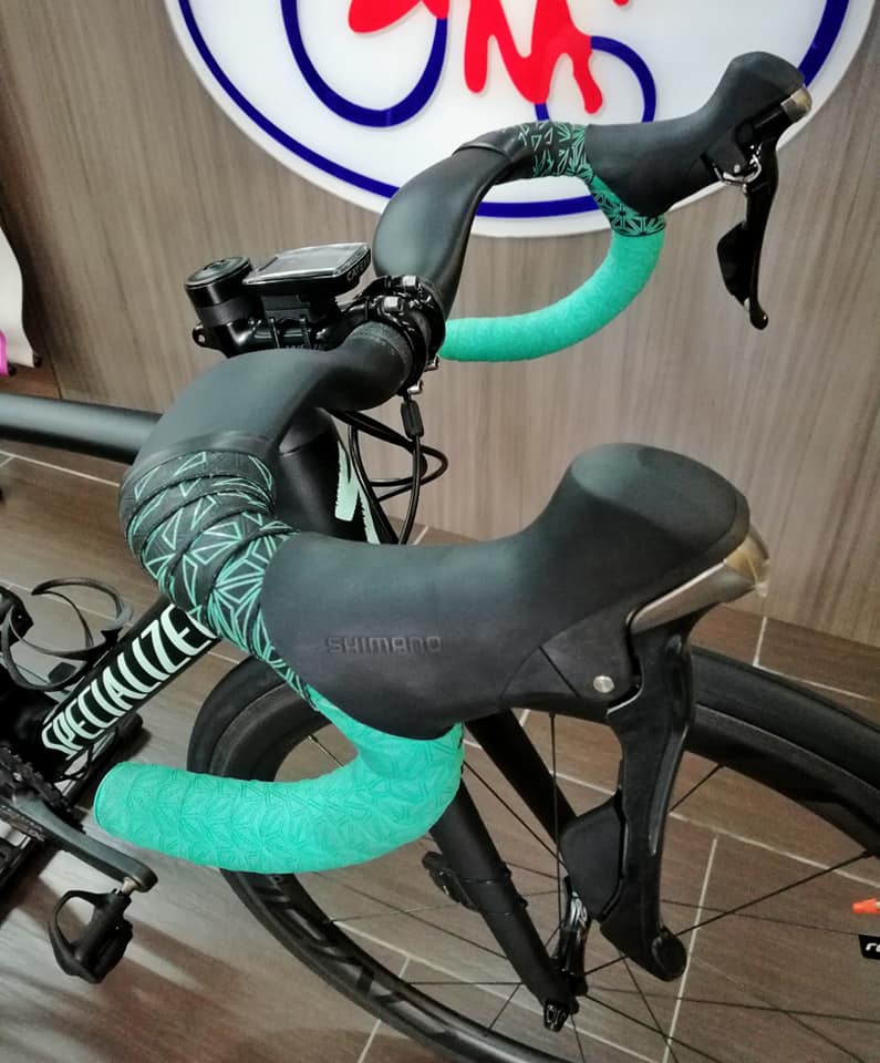 S-Works Aerofly +25 Carbon Handlebar + S-Works SL Stem !!! Thanks