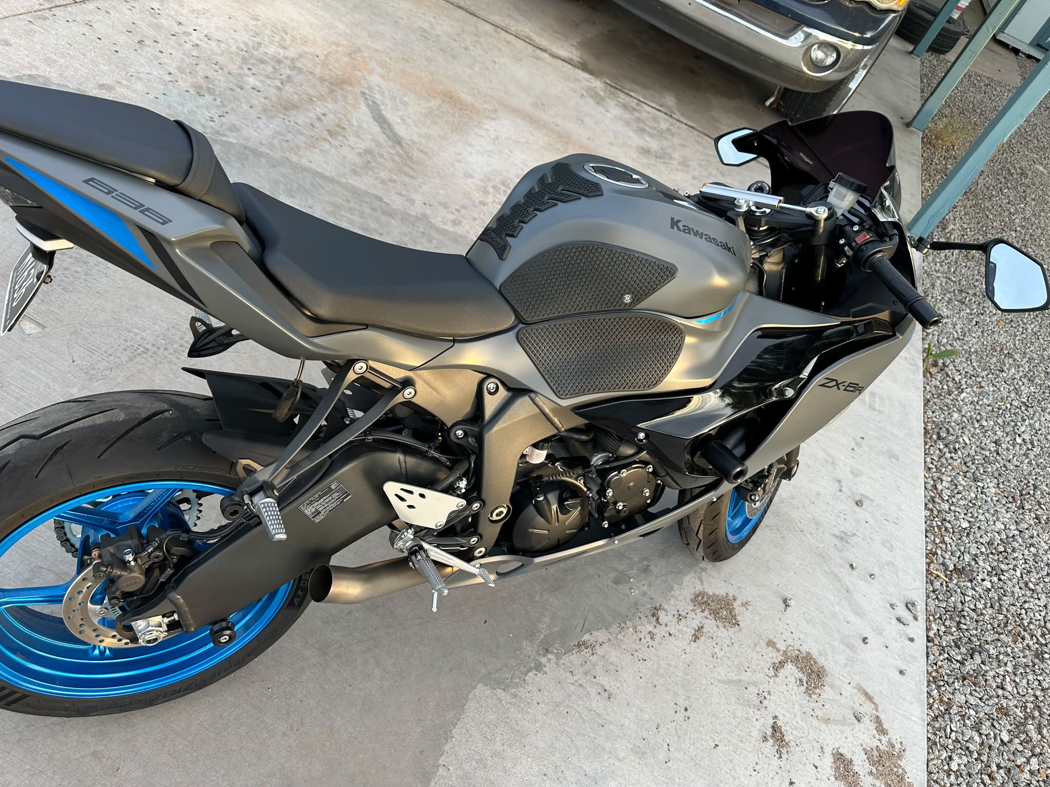 Kawasaki ZX-6R first oil change experience with VP racing oil
