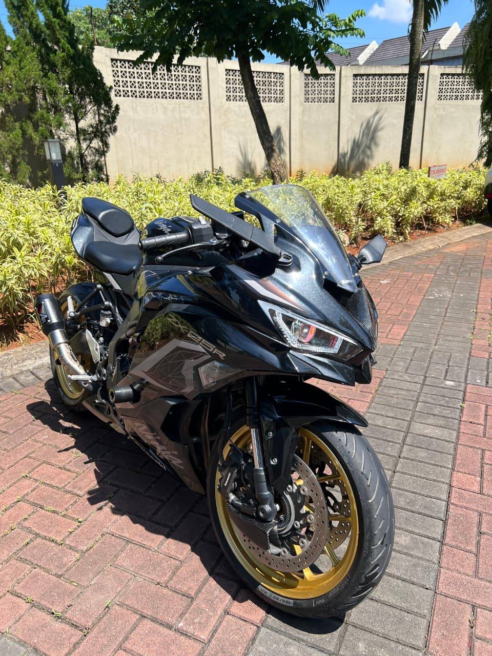 Kawasaki zx25R 2023 non abs upgrade QS