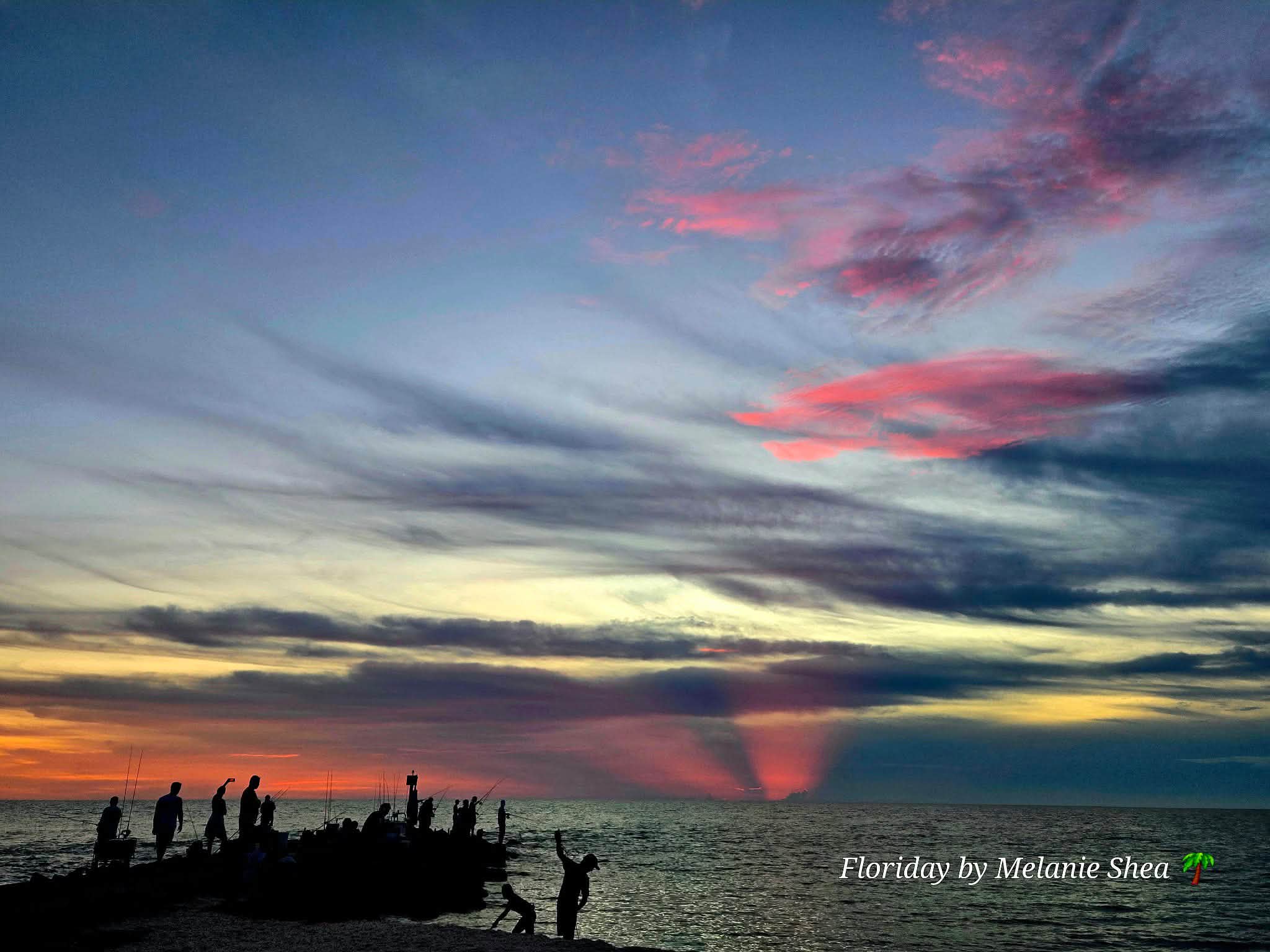 Gorgeous sunset this evening from North Jetty Beach. 📷: Melanie