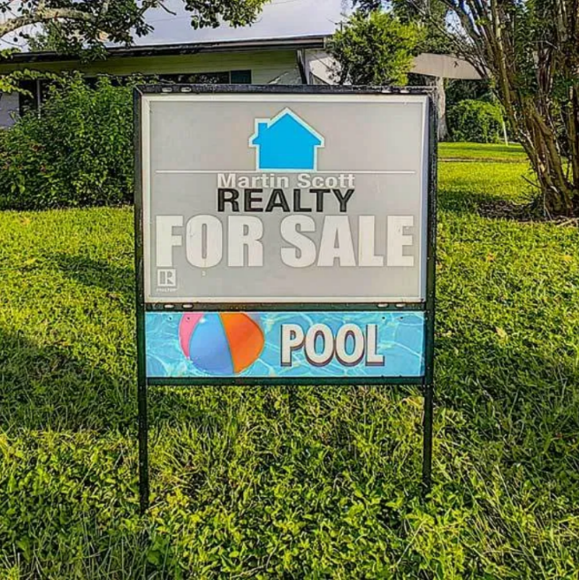 THE HOT WEATHER IS HERE! Do you have... - Unique Sign Riders