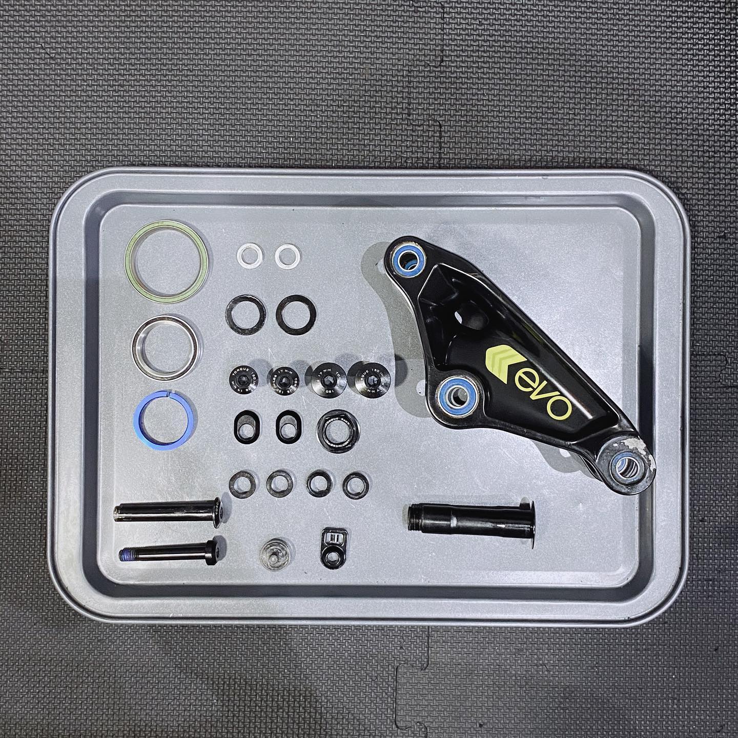 The Chain Lab - The famous “full floater” . #thechainlab...