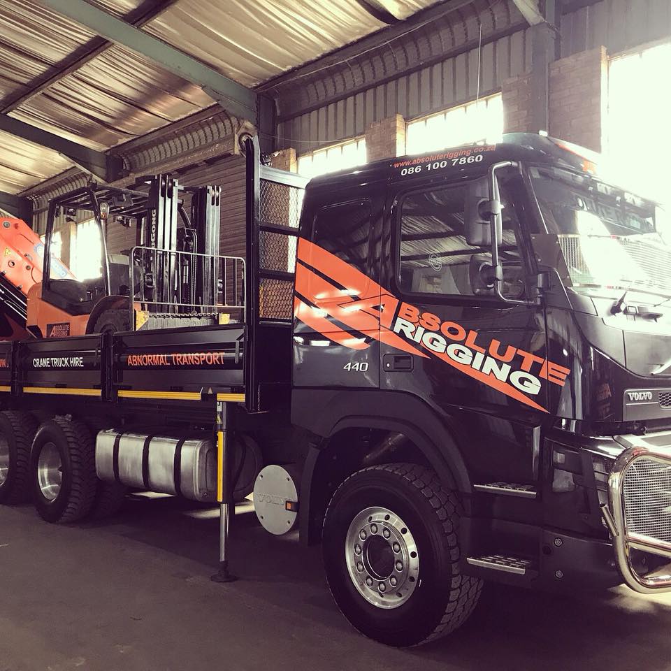 New addition: Volvo FMX... - Absolute Rigging and Transport