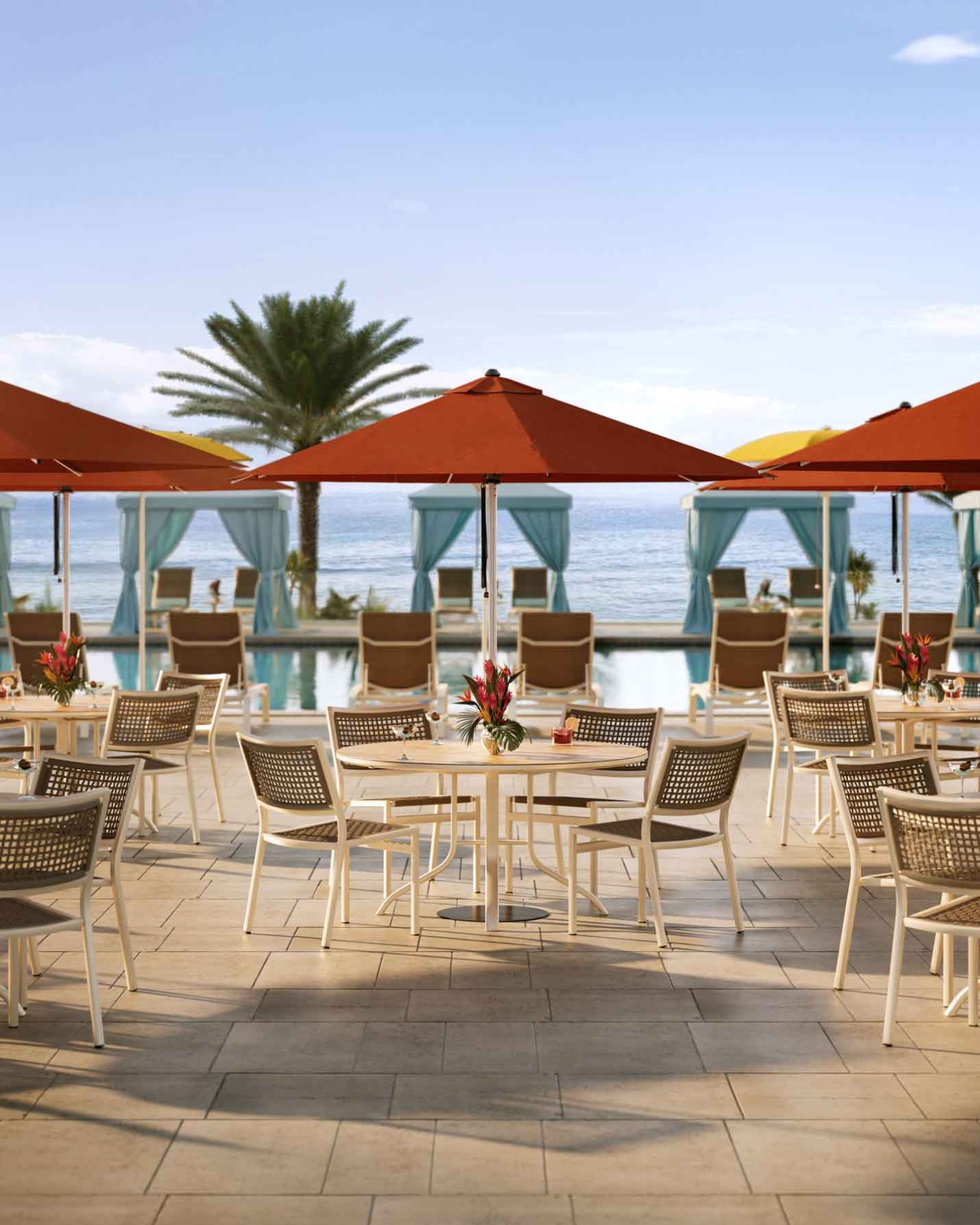 basta patio umbrella Clihome 9ft with Fringe with Base Beach Umbrella Fringe Umbrella Boho Umbrella with Tilt Function Outdoor Market Umbrella Ideal for Garden, Lawn, Deck, Seaside : Patio, Lawn & Enhance your outdoor comfort with the 10FT Crank Patio Umbrella Basta Sole Shade - Tropitone