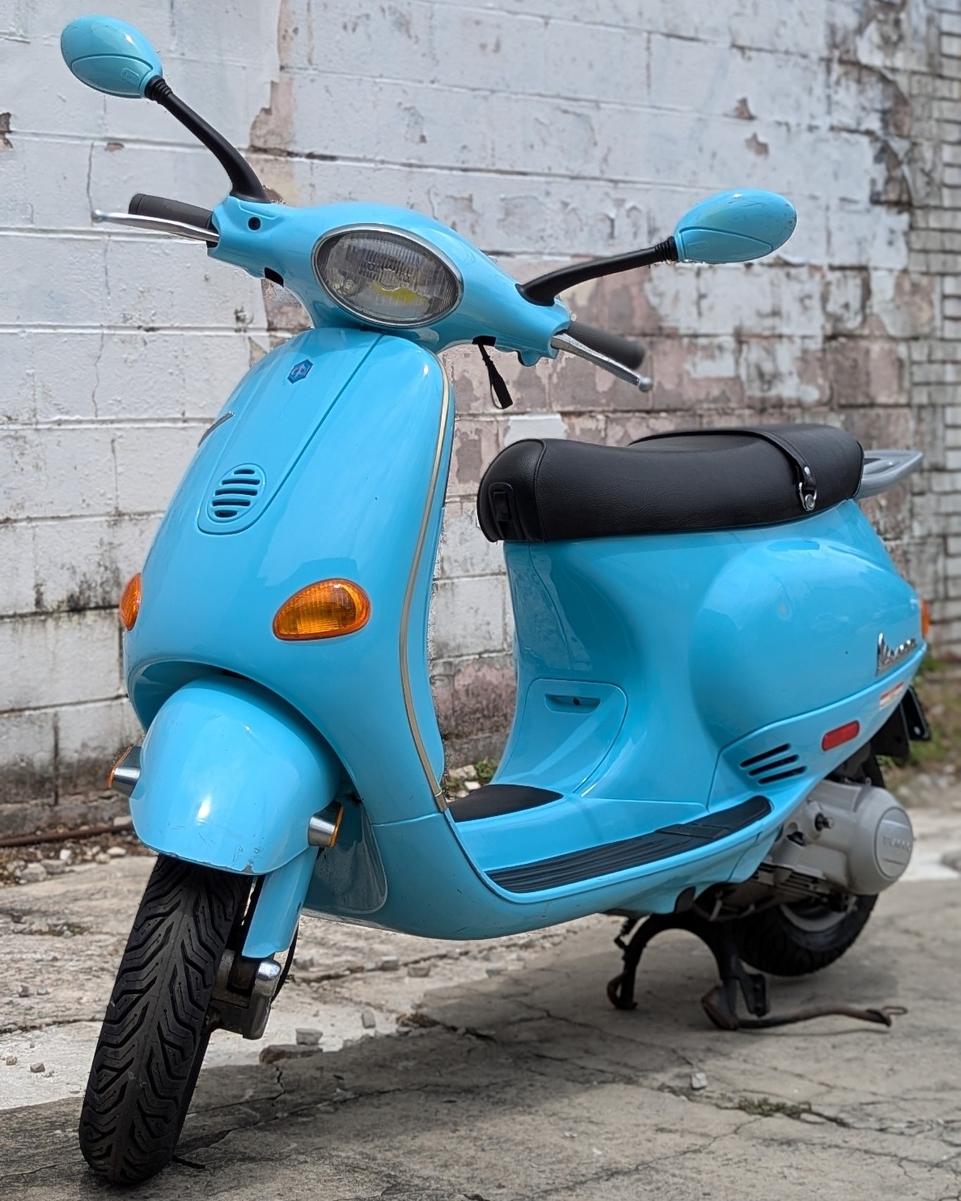 For sale: 2005 Vespa GT200 Perfect for getting through Mardi Gras 