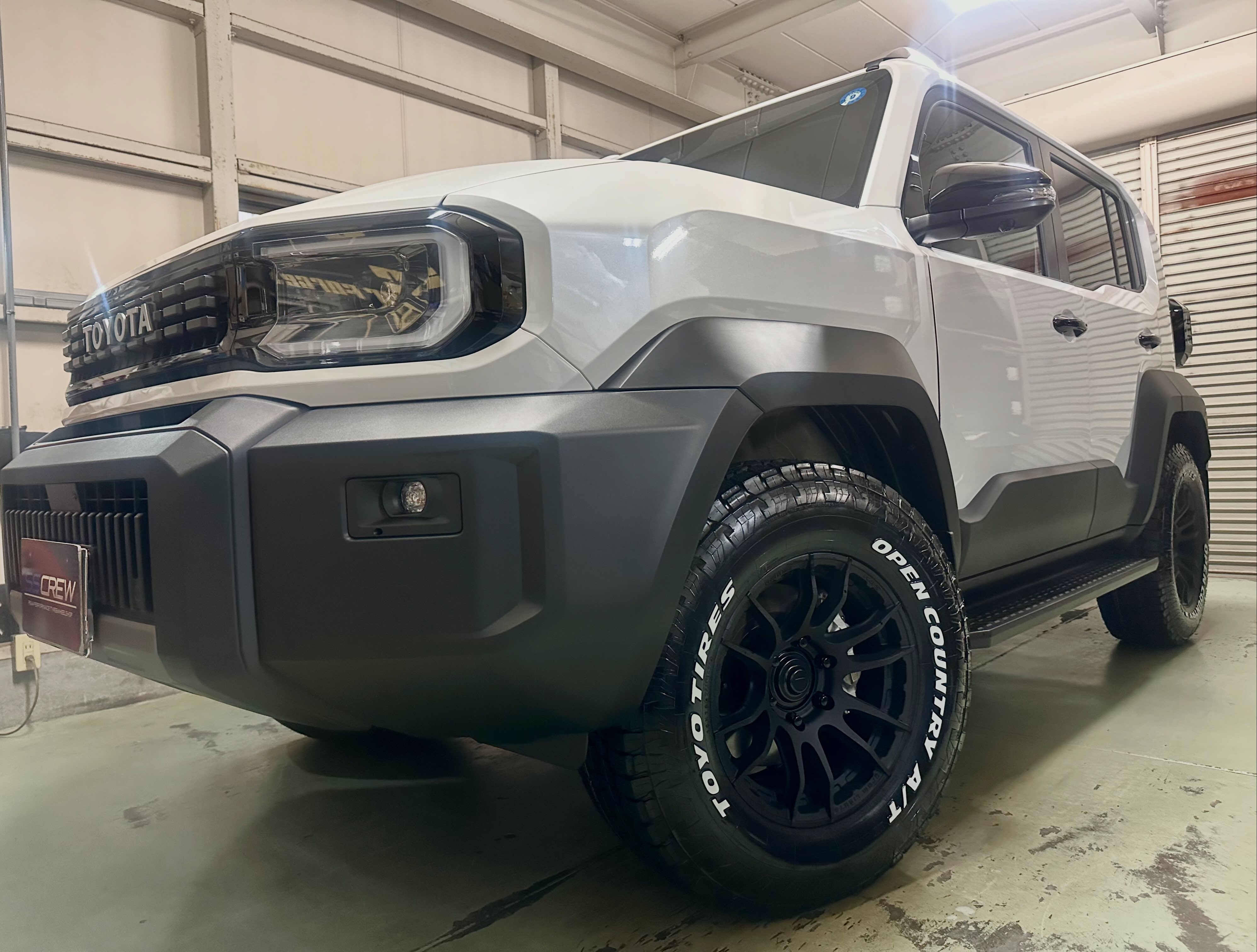 S様デリカD5 ホイール RAYS TEAMDAYTONA FDX F7 F/R 16インチ7J カラー