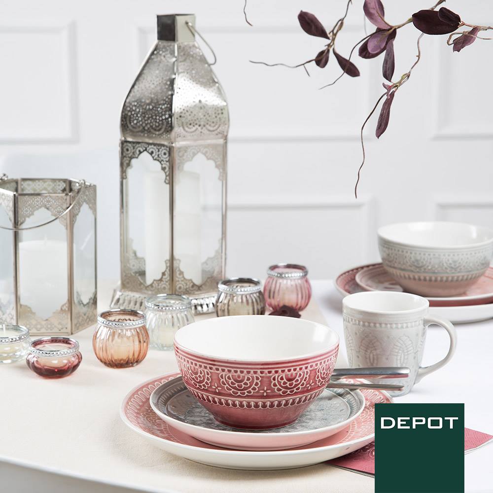 Teller, Tassen und Schalen aus 1001 Nacht tischen wir immer wieder gerne auf ✨ Jetzt die Indie-Living-Kollektion in Eurer Lieblingsfiliale oder online shoppen: bit.ly/Indie-Living
