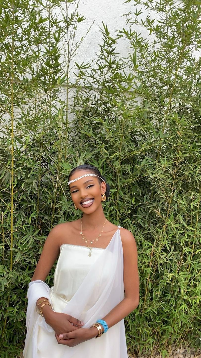 rwanda dresses for ladies Umushanana” woman rwakageyo_sine_daniella dresser_pull