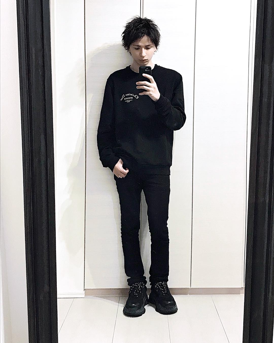 三科光平 - 今日の👕👖👟 【コメントはフォロワーさんにランダムで返信