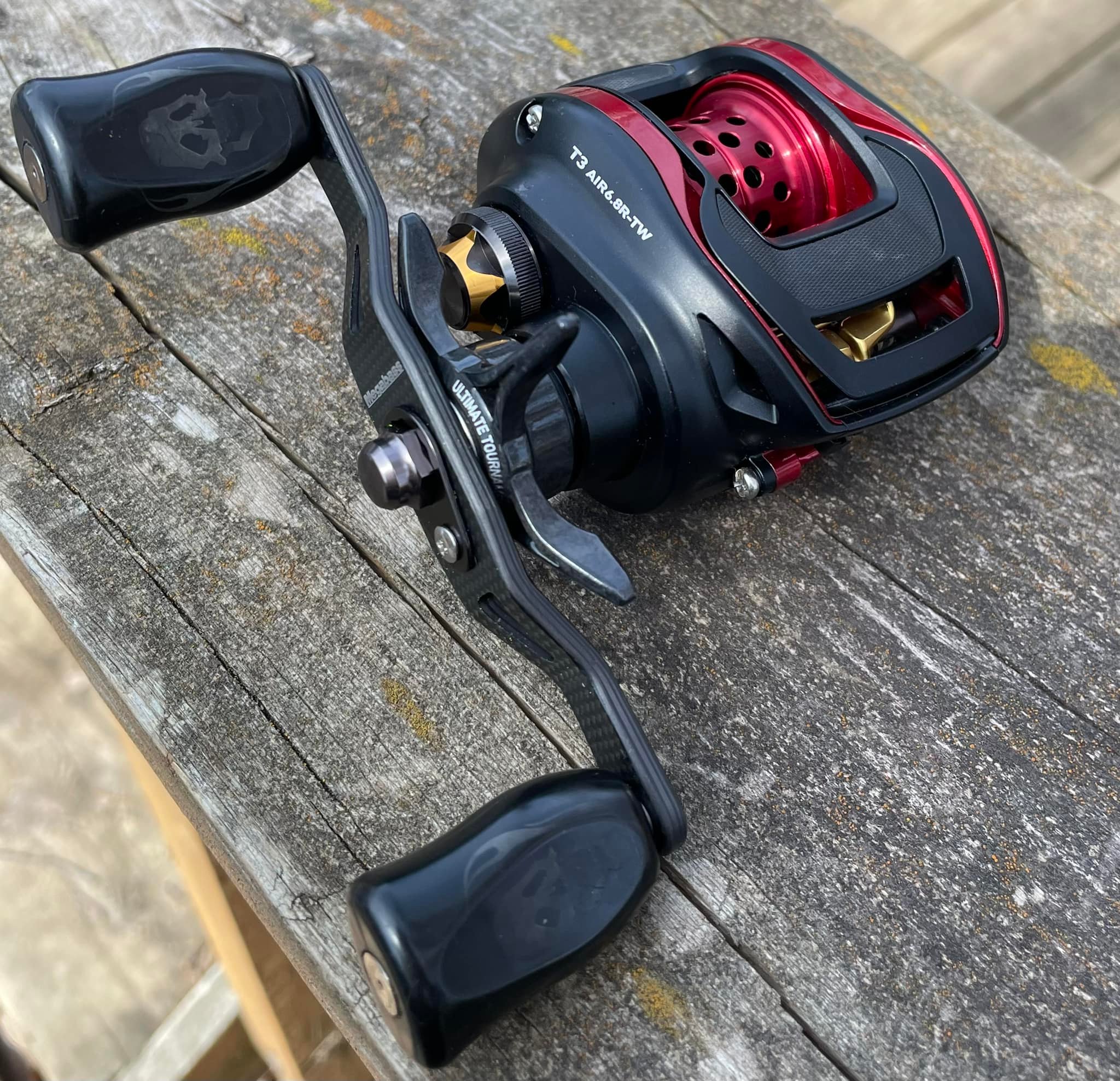 Who made Japan-made Walker 777 and K Mart 44 fly reels?